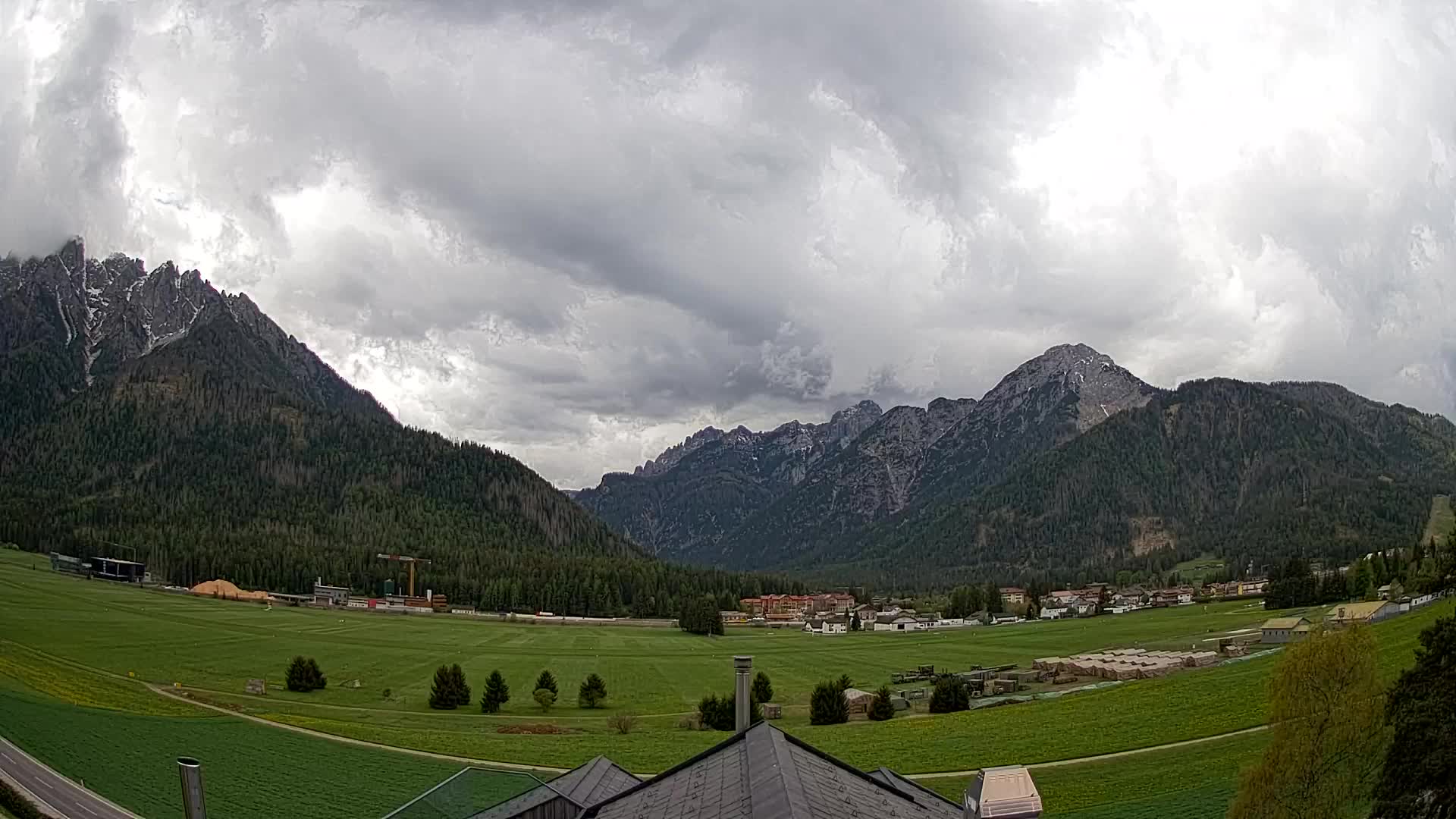 Webcam Dobbiaco Dolomiti – Vista dall’Hotel Rosengarten