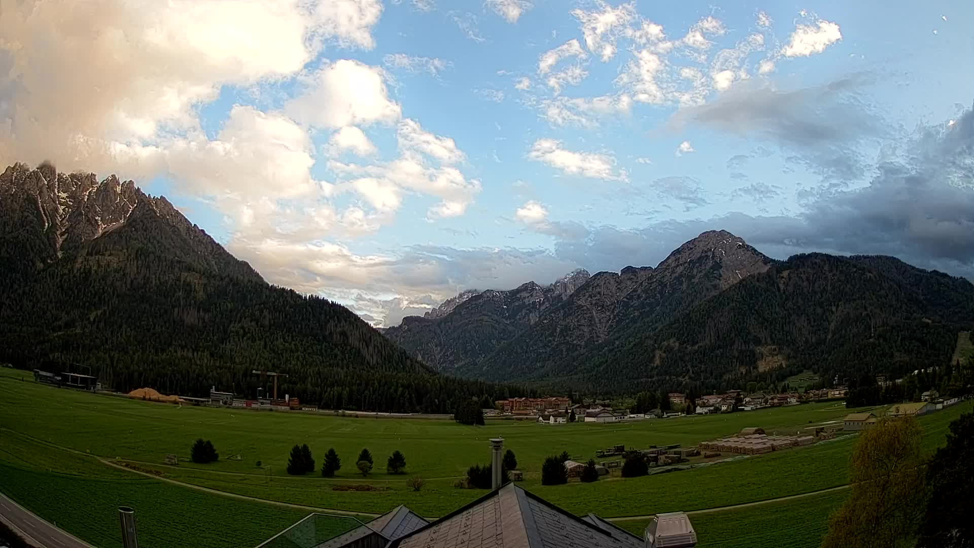 Webcam Toblach Dolomitas – Vista desde el Hotel Rosengarten