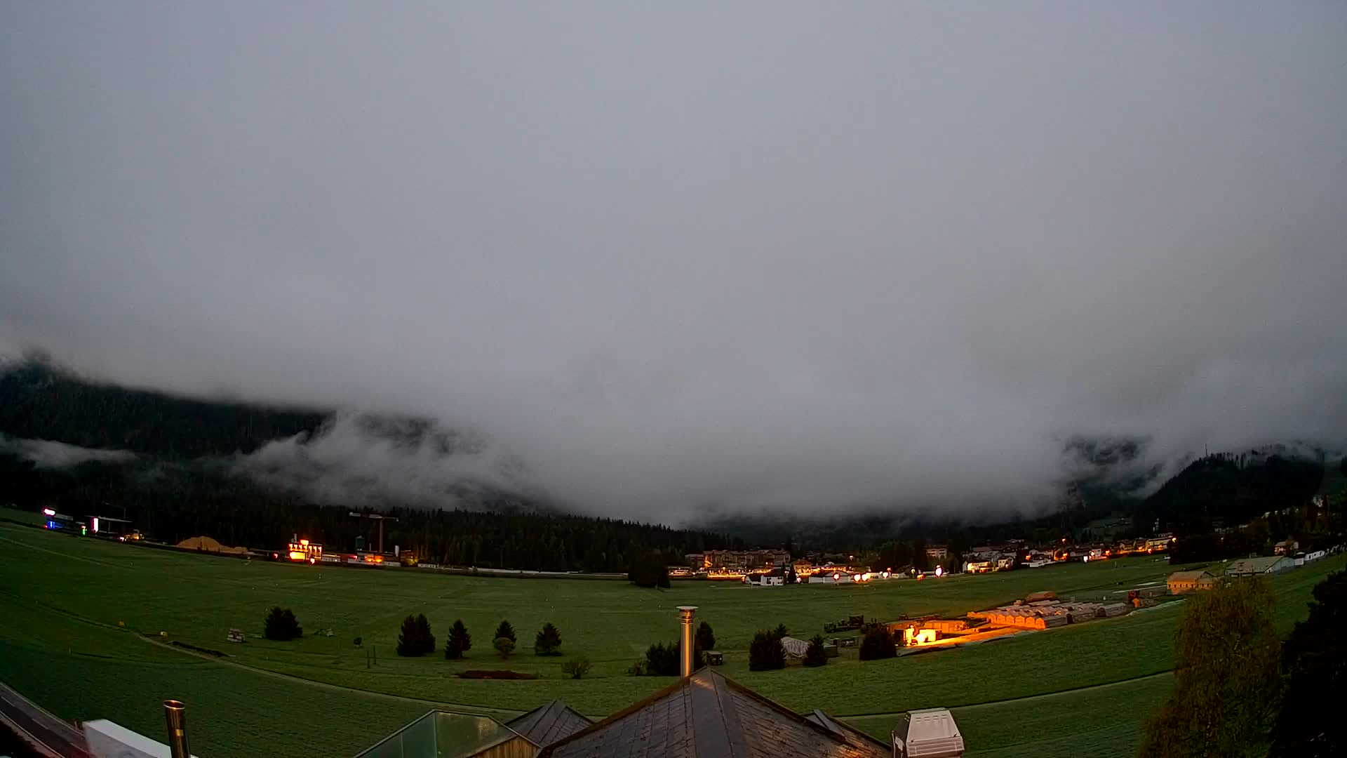 Webcam Toblach Dolomites – View from Hotel Rosengarten