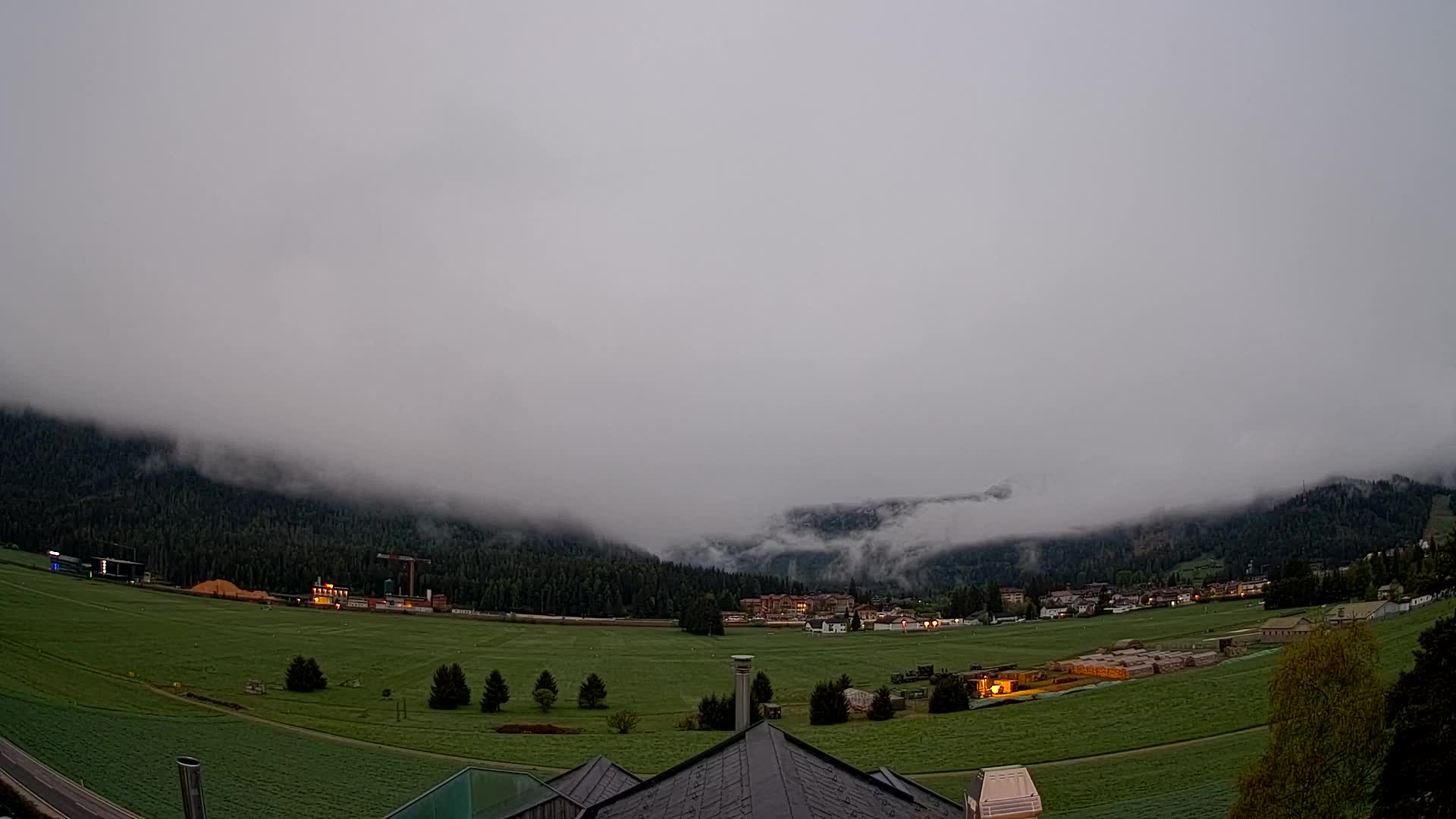Webcam Toblach Dolomites – View from Hotel Rosengarten