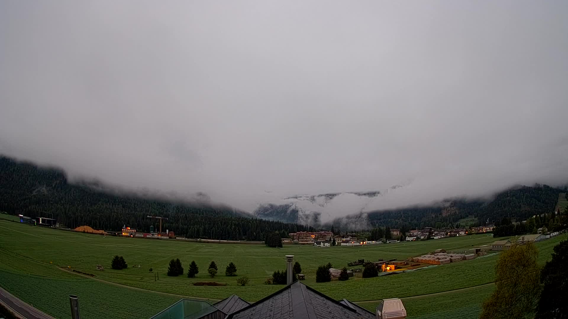 Webcam Dobbiaco Dolomiti – Vista dall’Hotel Rosengarten