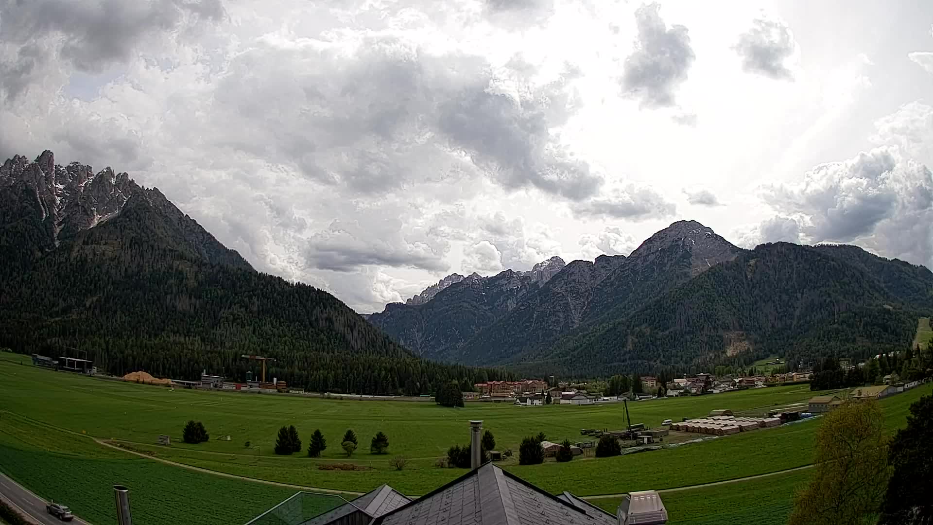 Webcam Dobbiaco Dolomiti – Vista dall’Hotel Rosengarten