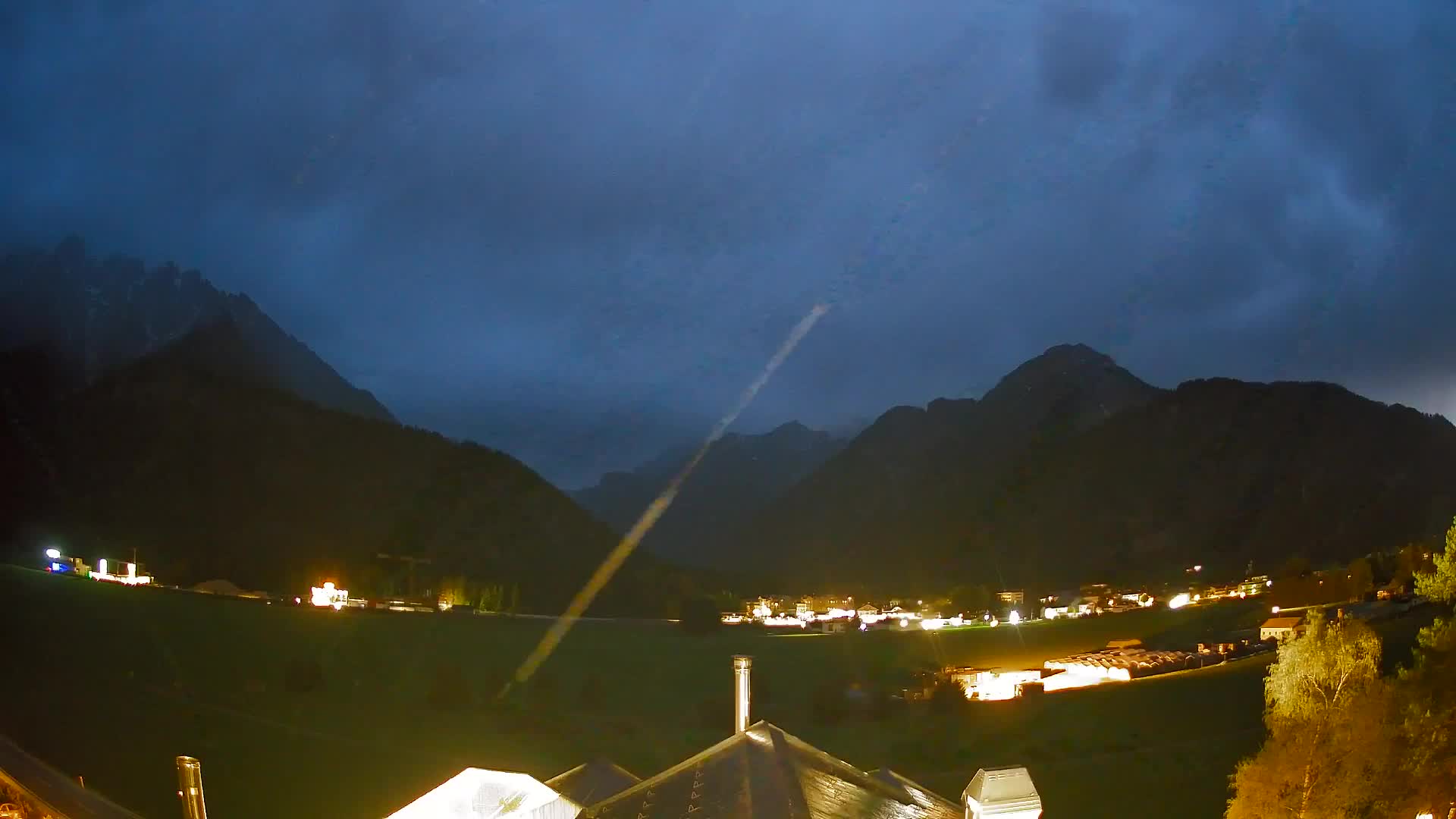 Webcam Toblach Dolomites – View from Hotel Rosengarten