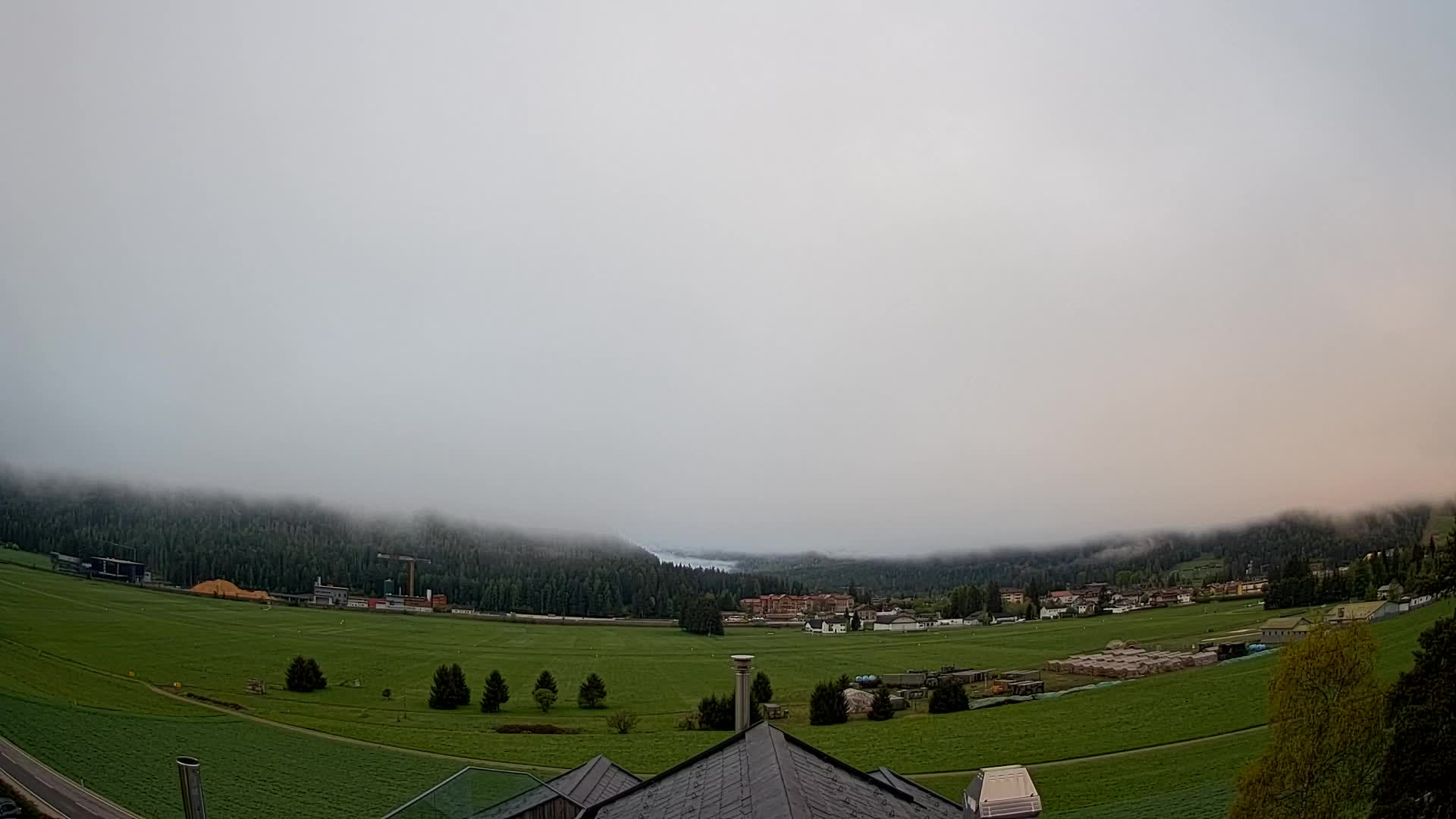Webcam Toblach Dolomites – View from Hotel Rosengarten