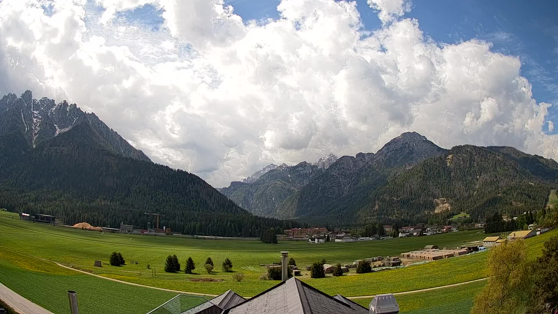 Webcam Dobbiaco Dolomiti – Vista dall’Hotel Rosengarten