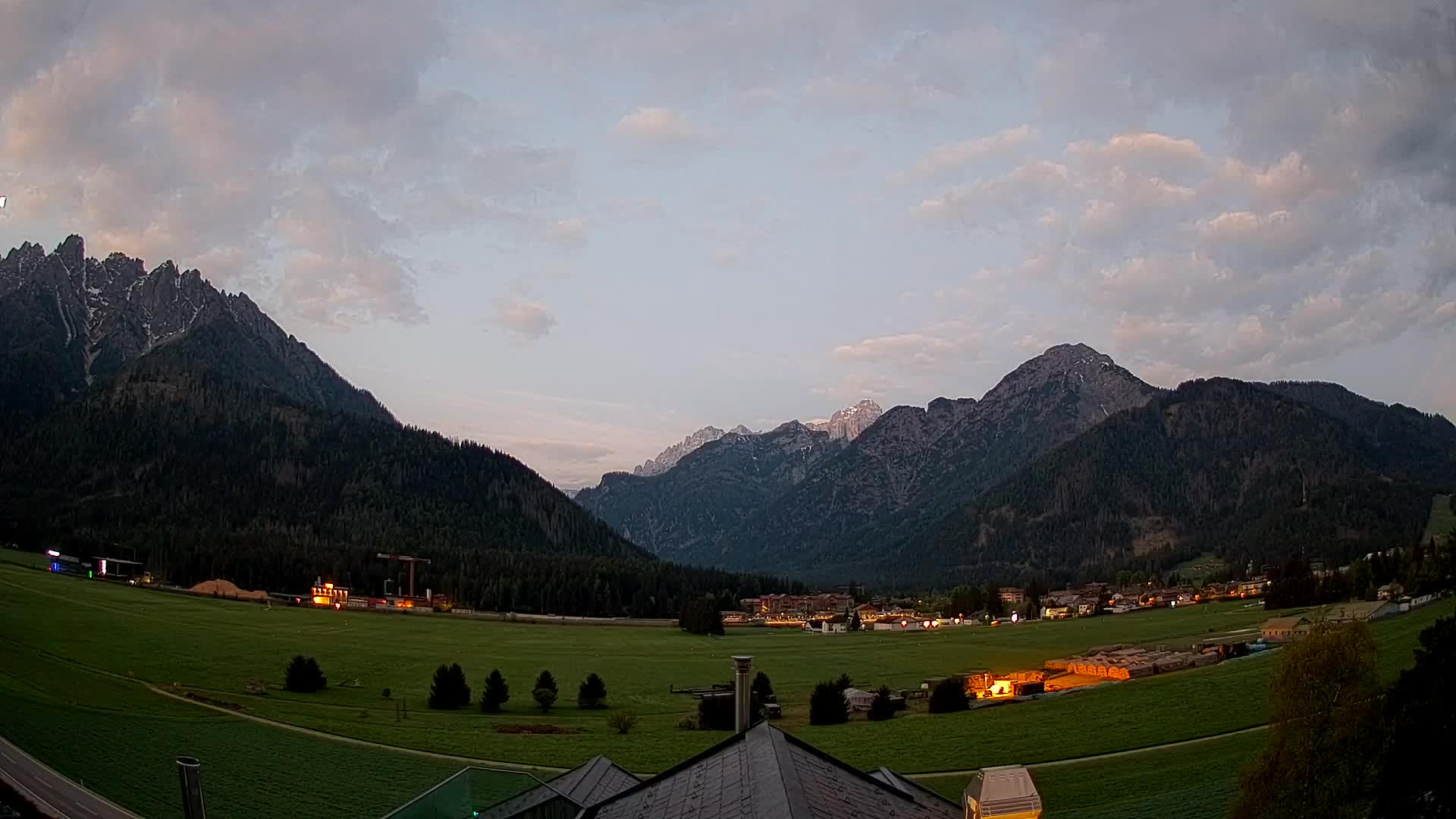 Webcam Dobbiaco Dolomiti – Vista dall’Hotel Rosengarten