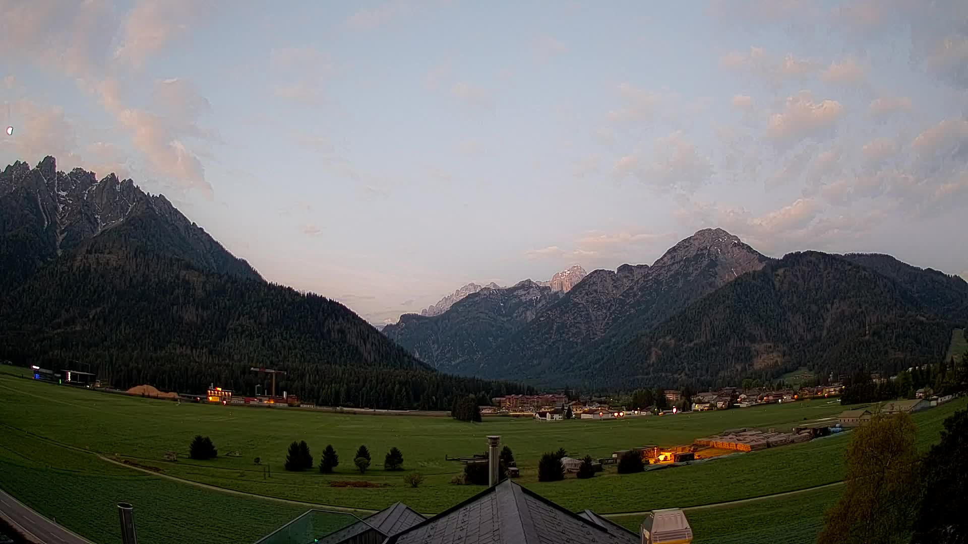 Webcam Dobbiaco Dolomiti – Vista dall’Hotel Rosengarten