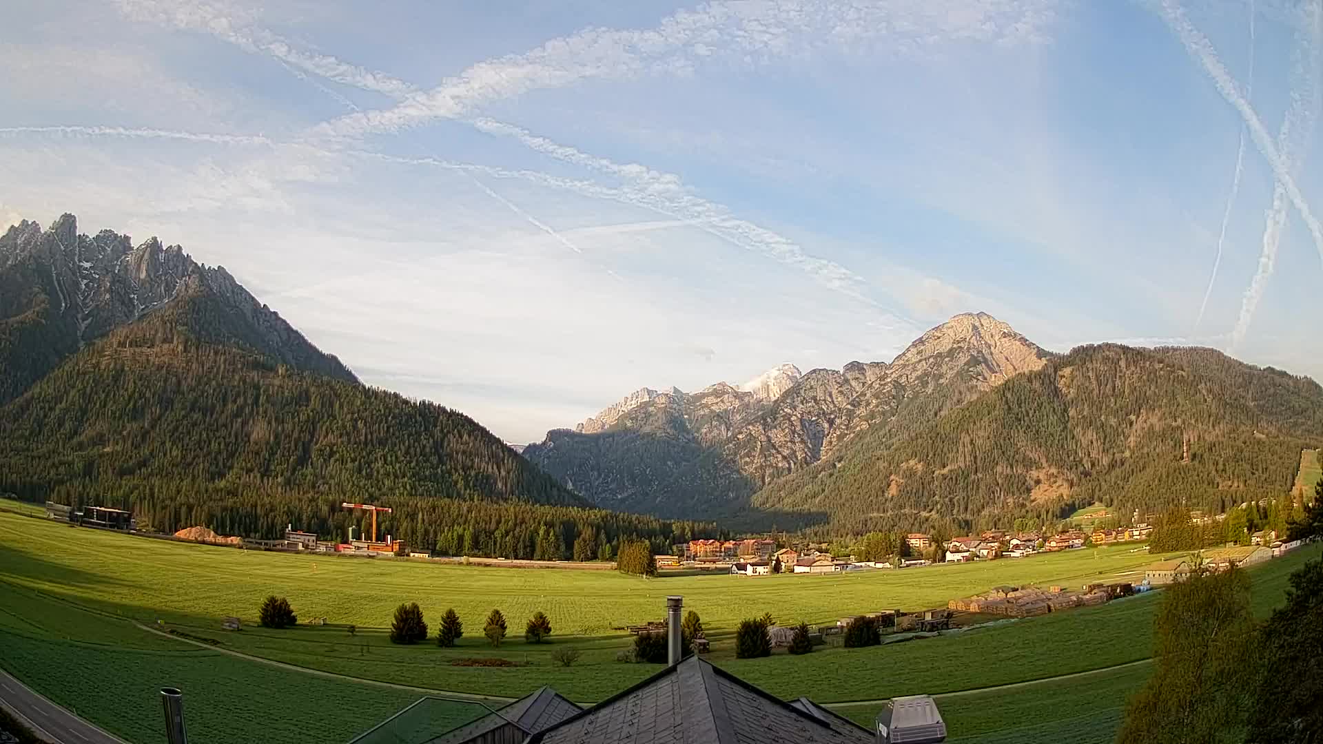 Webcam Toblach Dolomites – View from Hotel Rosengarten