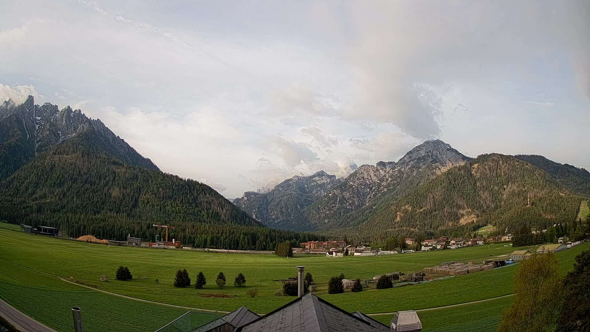 Webcam Dobbiaco Dolomiti – Vista dall’Hotel Rosengarten