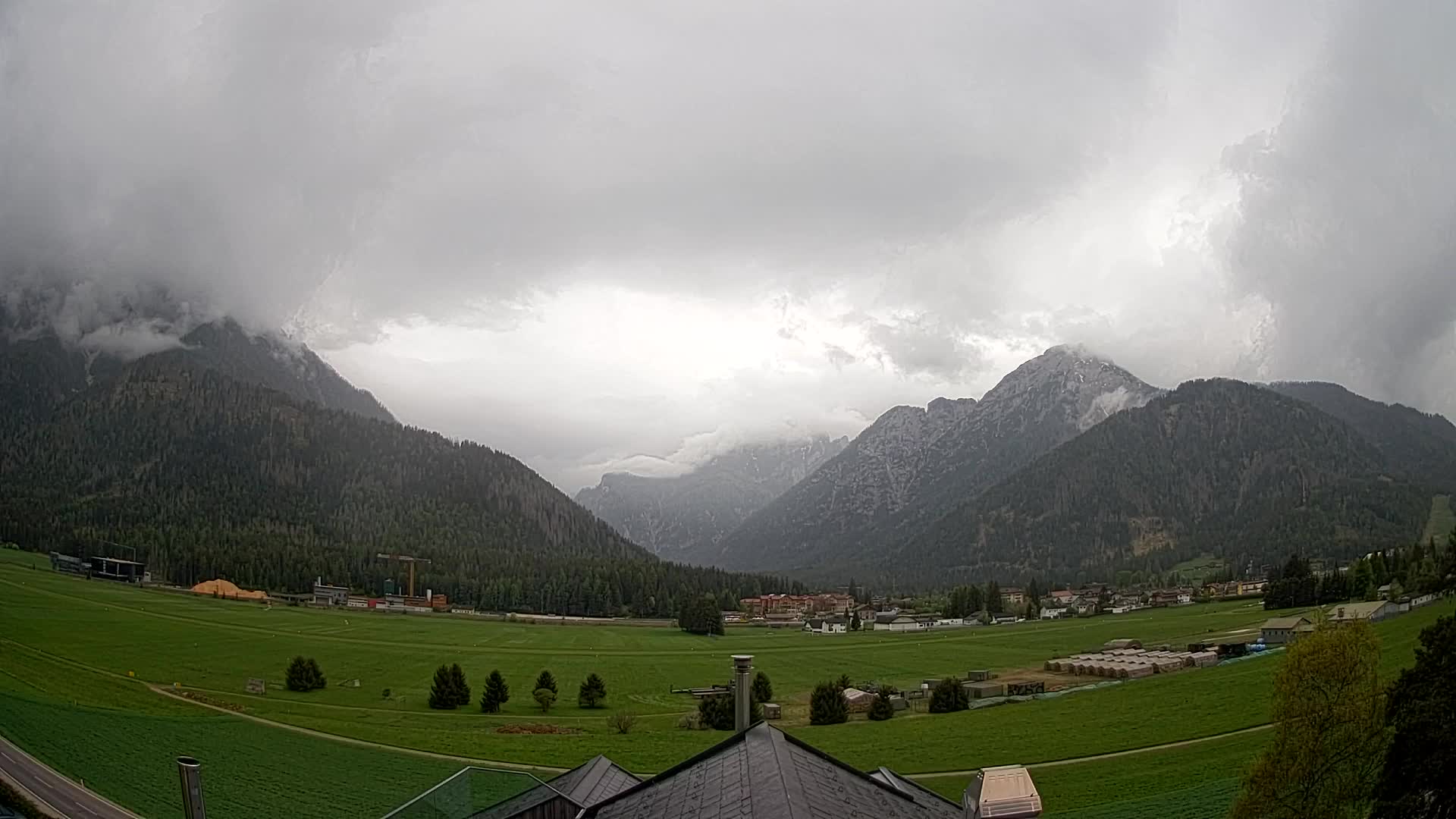 Webcam Dobbiaco Dolomiti – Vista dall’Hotel Rosengarten