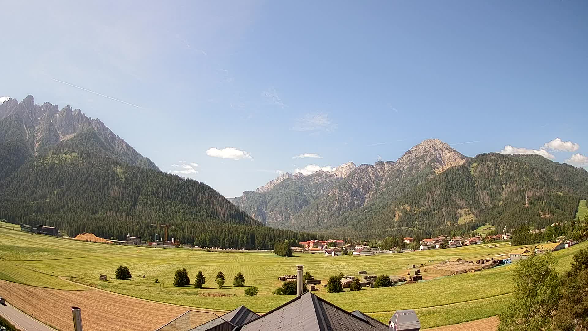 Webcam Toblach Dolomites – View from Hotel Rosengarten