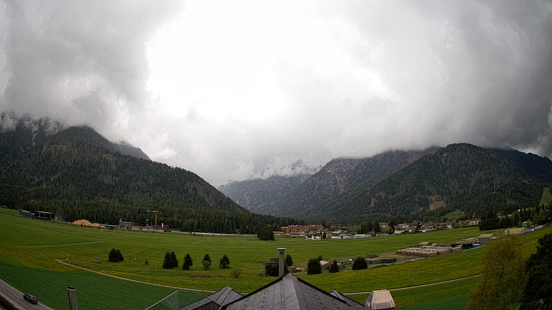 Webcam Toblach Dolomites – View from Hotel Rosengarten