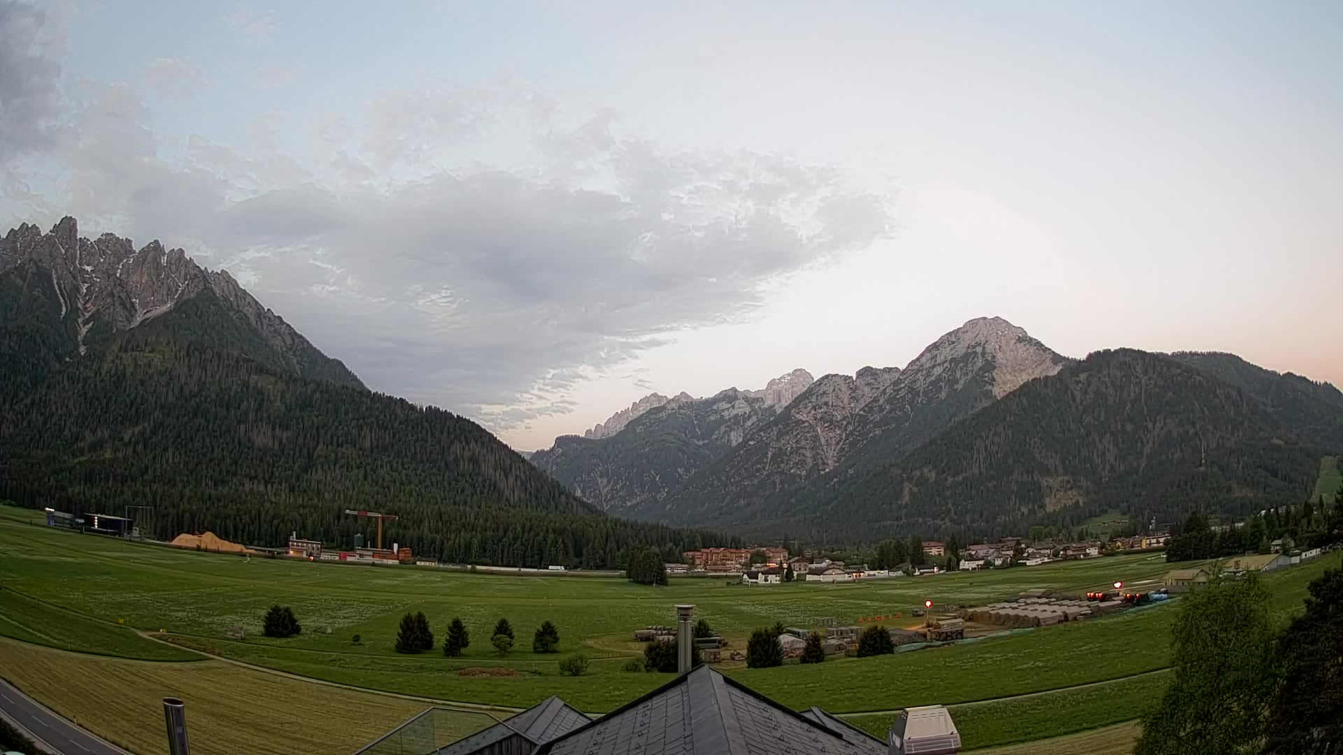 Webcam Dobbiaco Dolomiti – Vista dall’Hotel Rosengarten