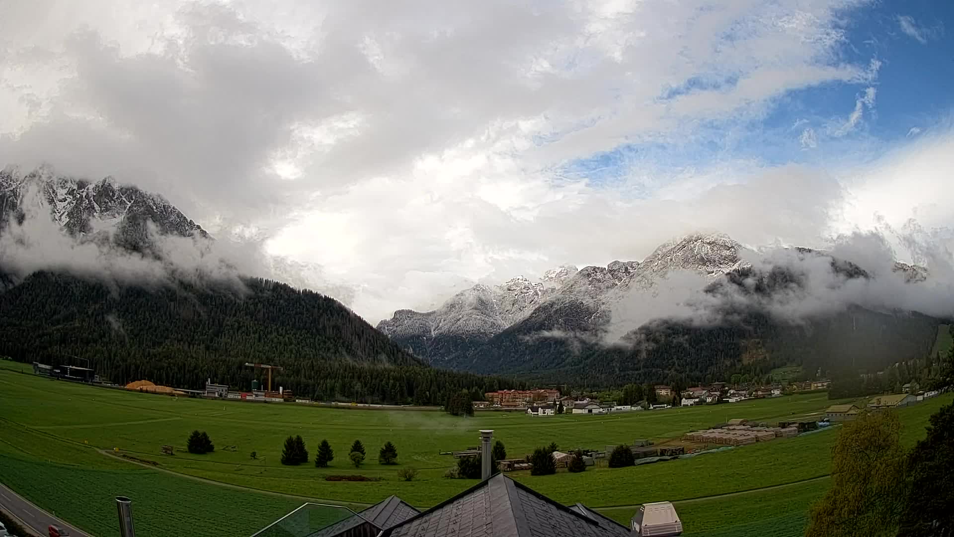 Webcam Dobbiaco Dolomiti – Vista dall’Hotel Rosengarten