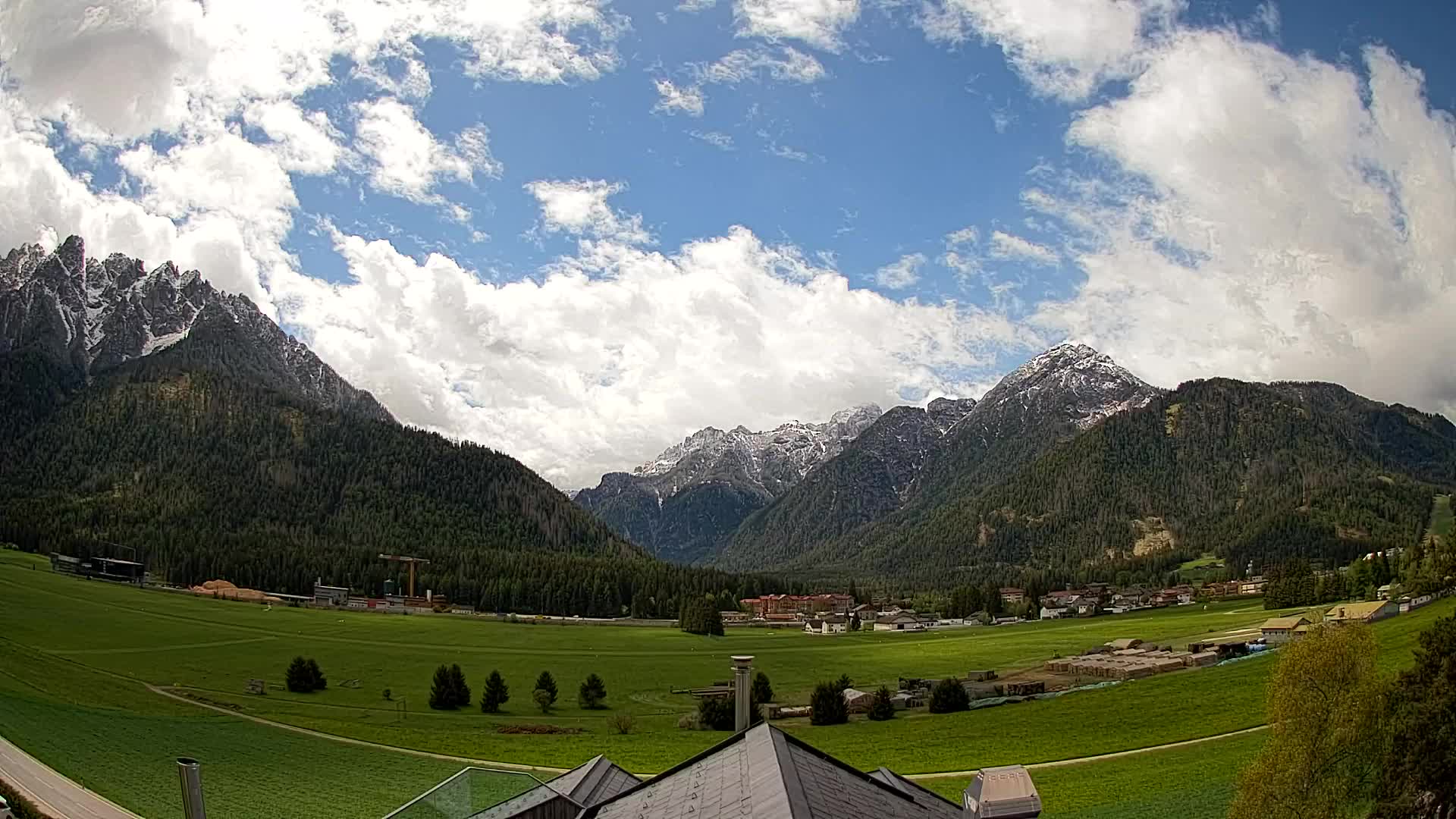 Webcam Dobbiaco Dolomiti – Vista dall’Hotel Rosengarten