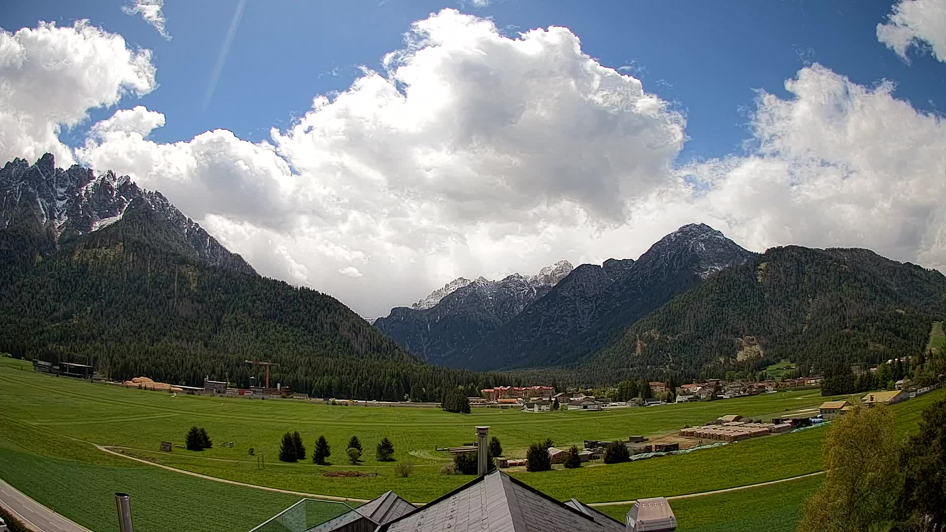 Webcam Dobbiaco Dolomiti – Vista dall’Hotel Rosengarten