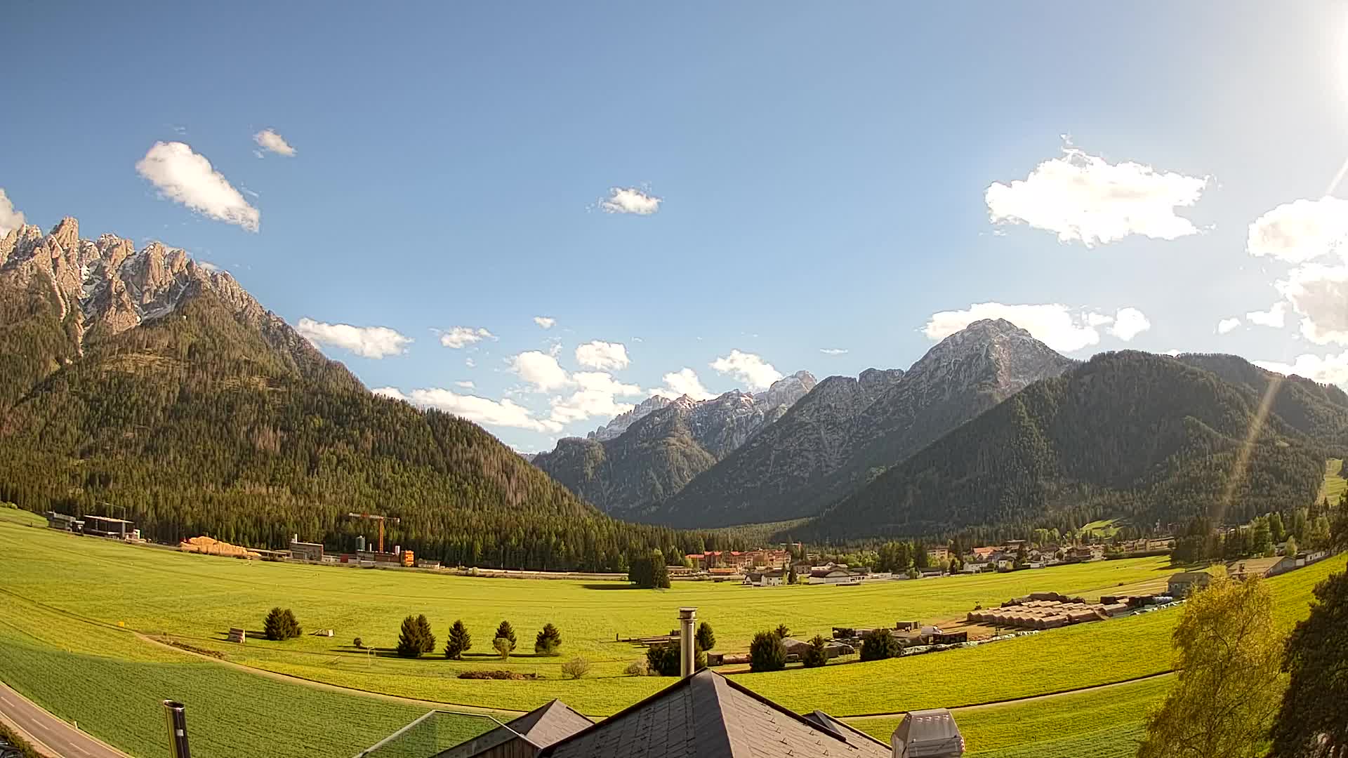 Webcam Dobbiaco Dolomiti – Vista dall’Hotel Rosengarten