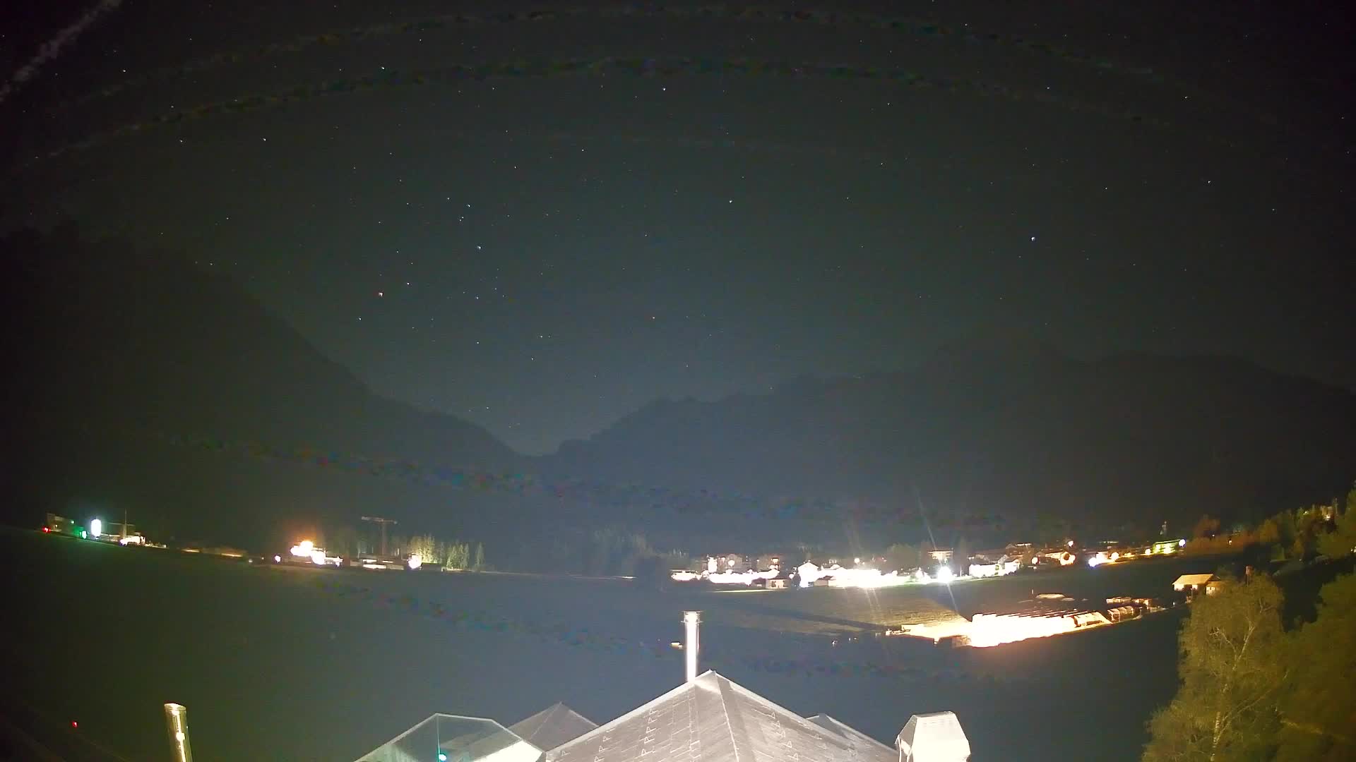 Spletna kamera Toblach Dolomiti – Pogled iz hotela Rosengarten
