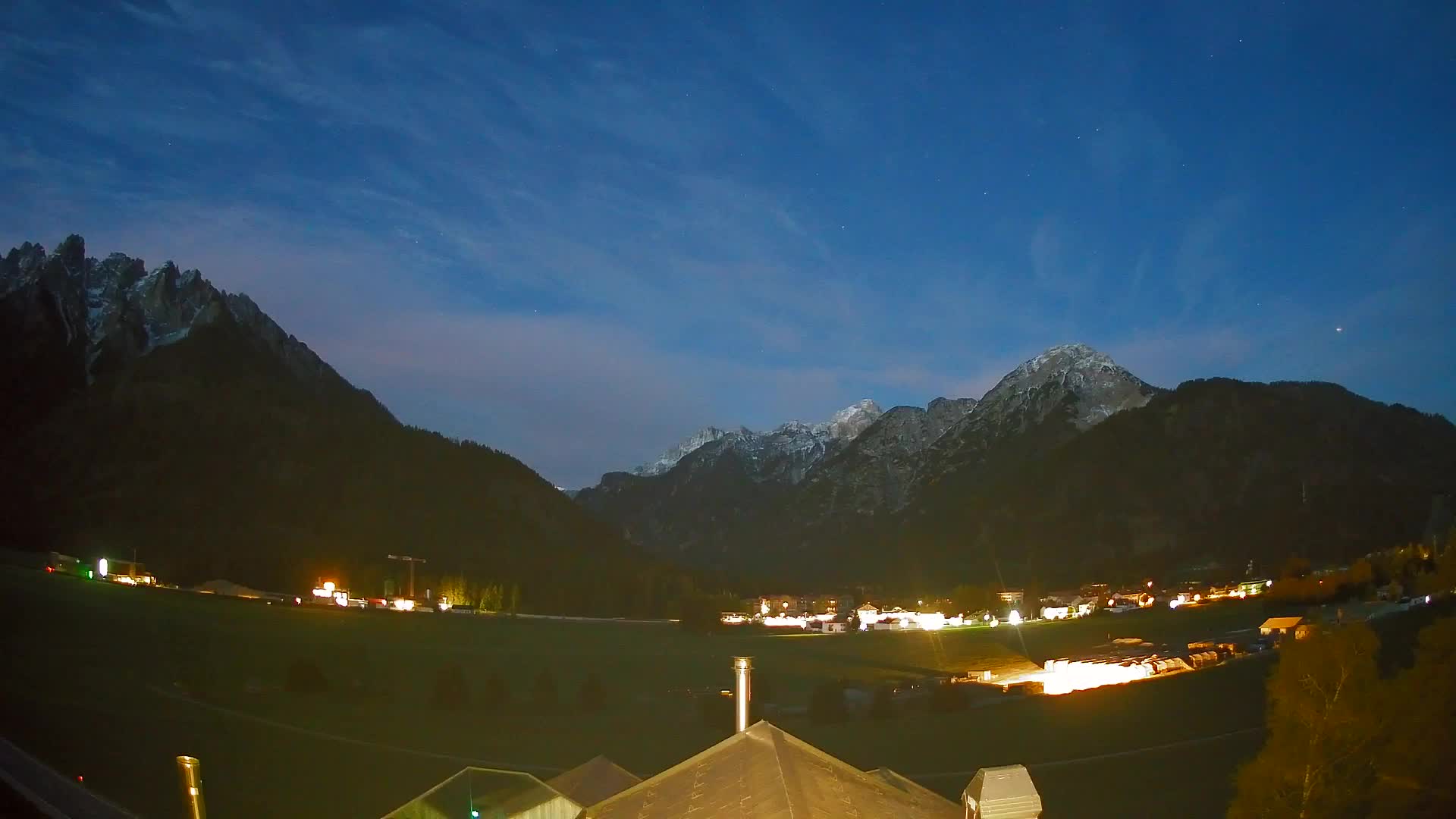 Webcam Toblach Dolomites – View from Hotel Rosengarten