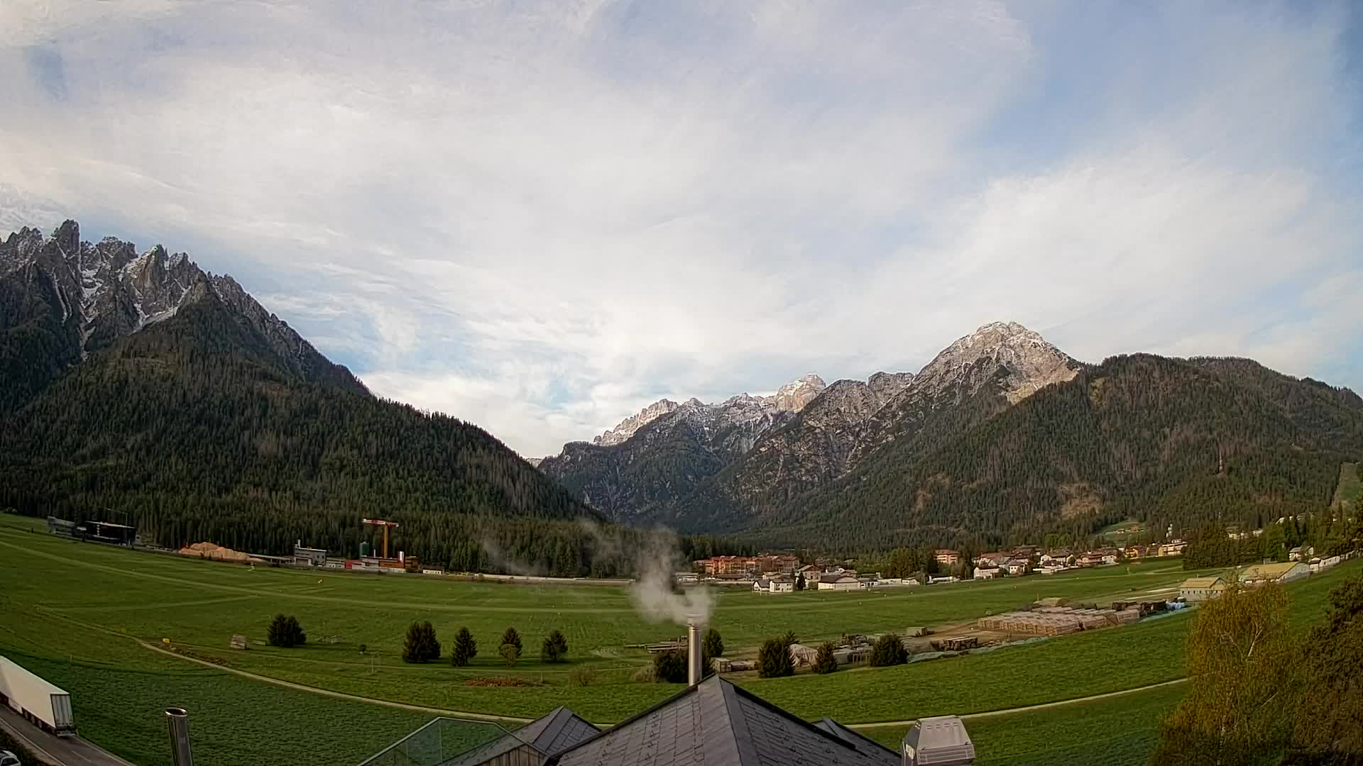 Webcam Toblach Dolomites – View from Hotel Rosengarten