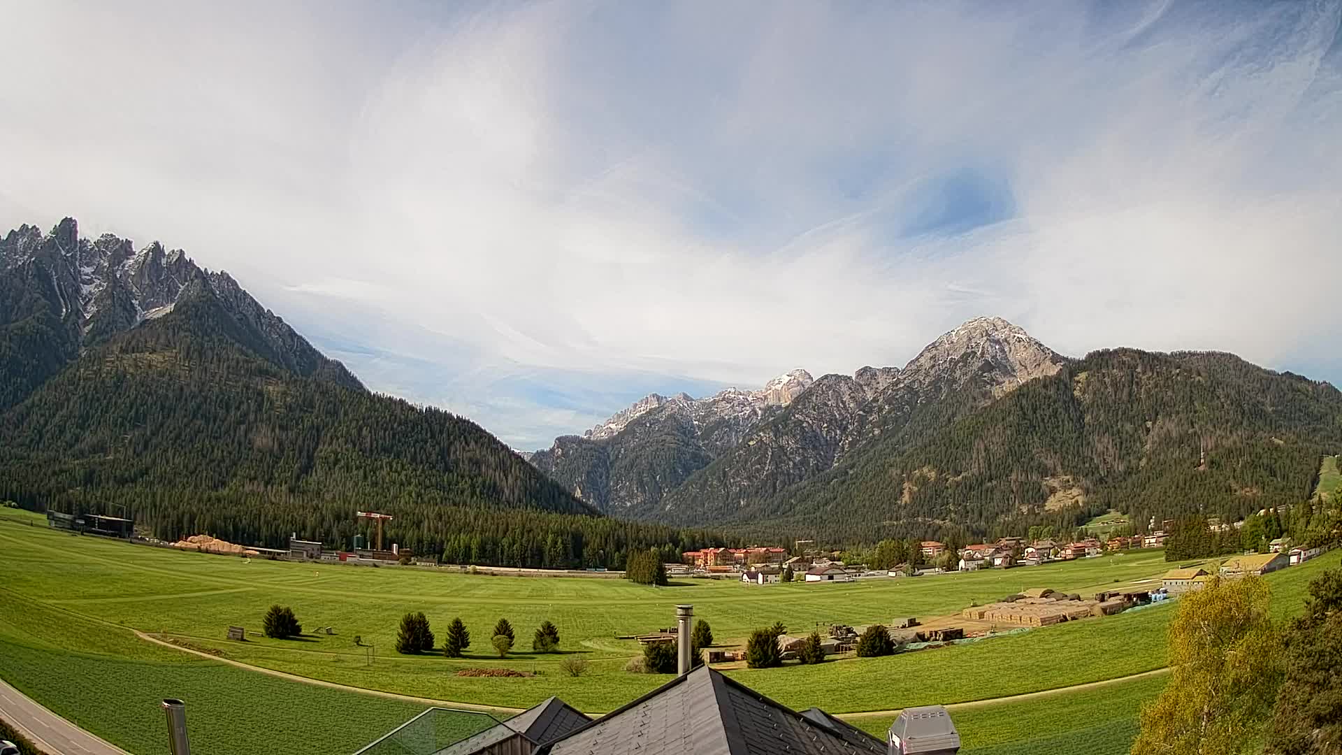 Webcam Toblach Dolomites – View from Hotel Rosengarten