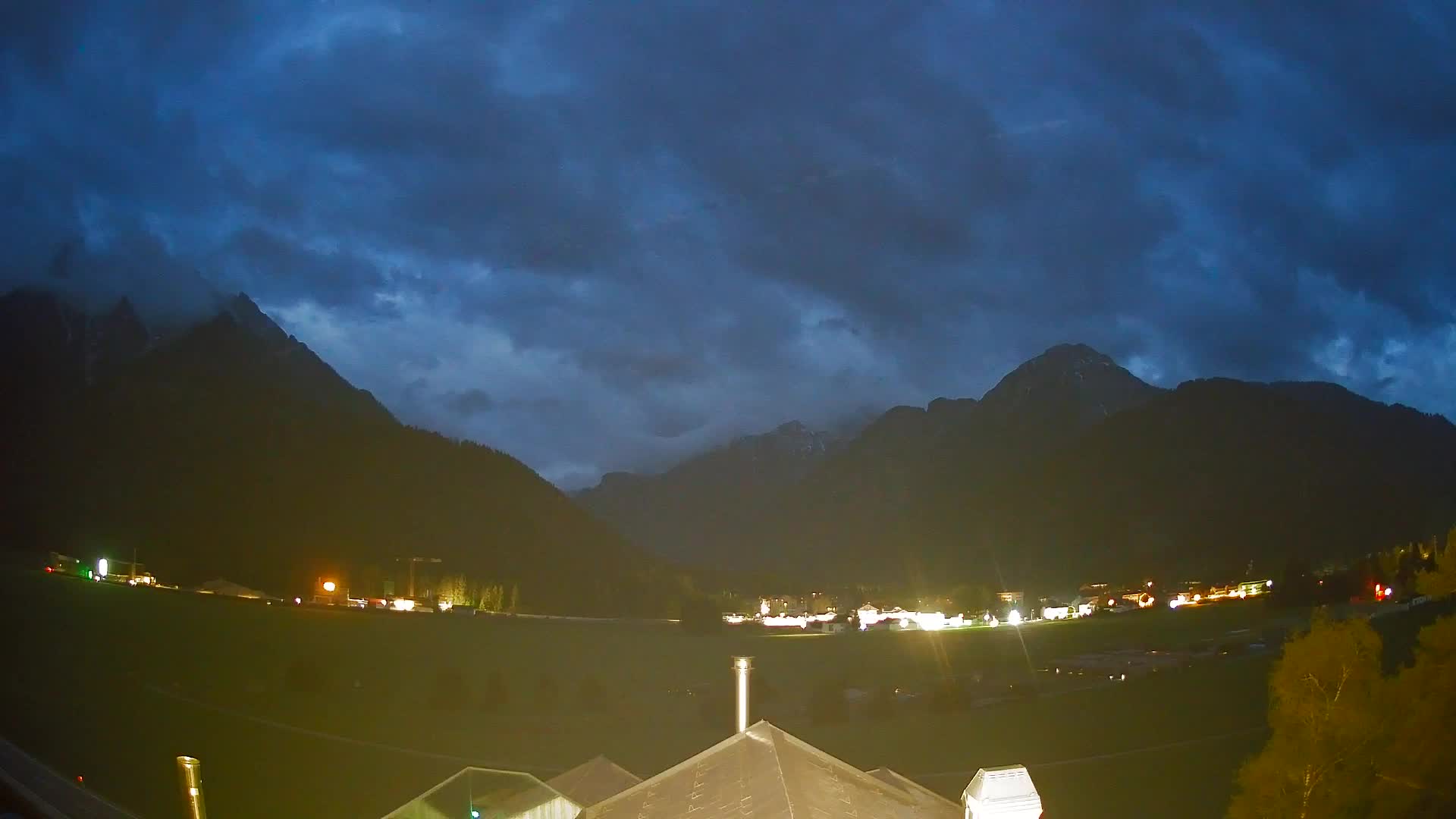 Webcam Dobbiaco Dolomiti – Vista dall’Hotel Rosengarten