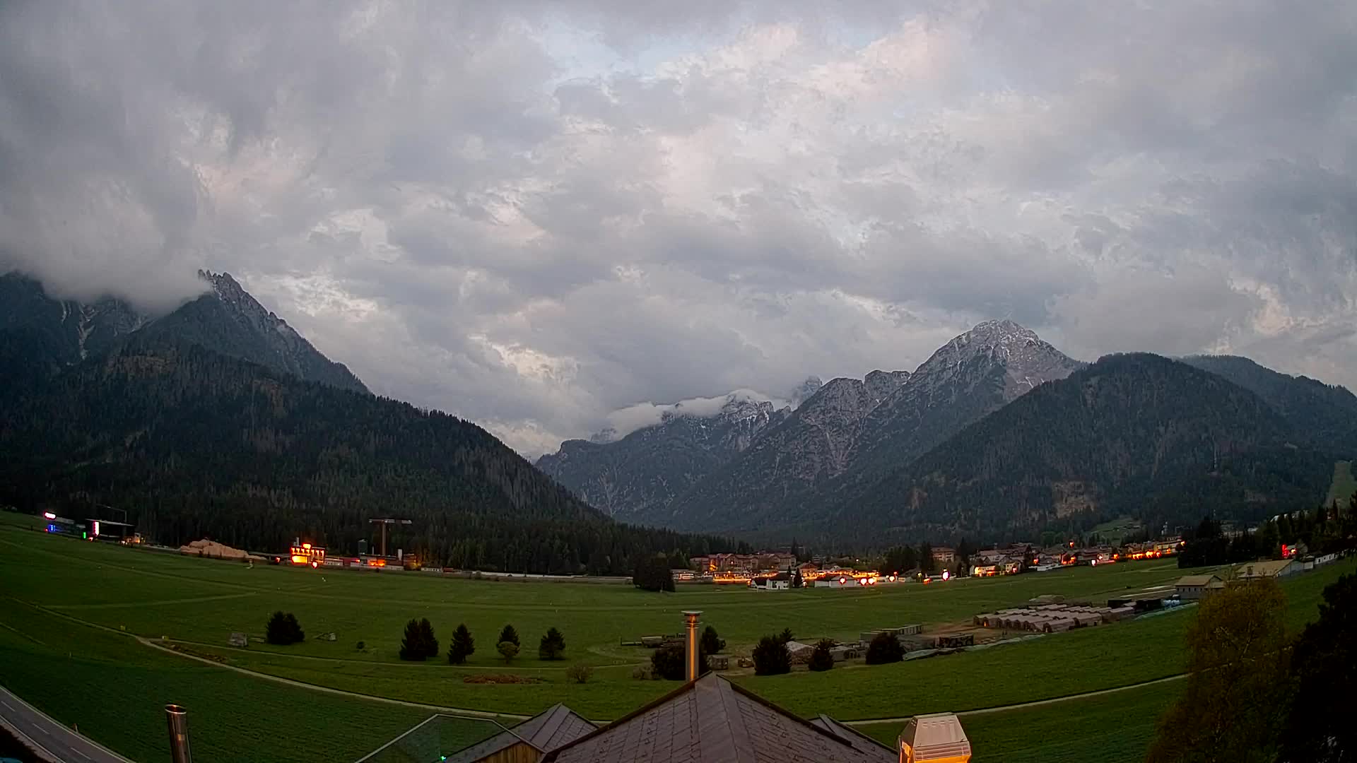 Webcam Dobbiaco Dolomiti – Vista dall’Hotel Rosengarten
