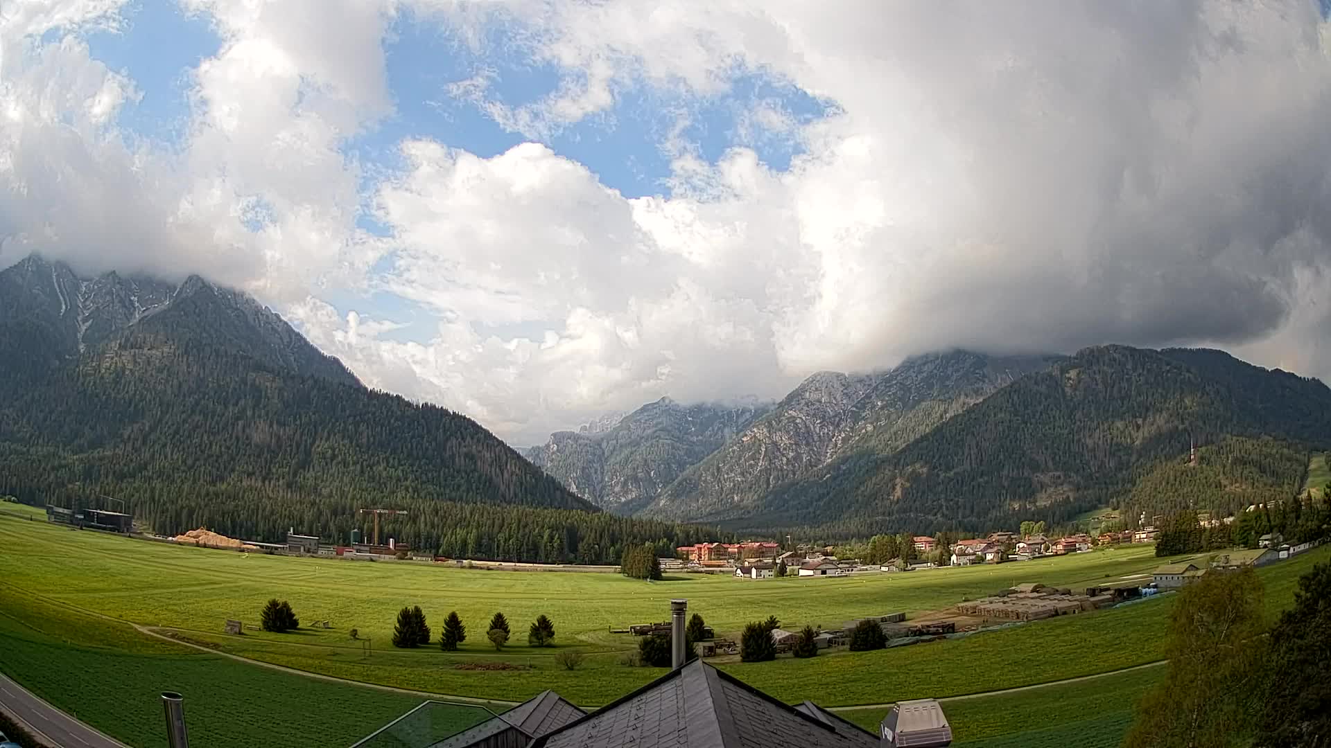 Webcam Dobbiaco Dolomiti – Vista dall’Hotel Rosengarten