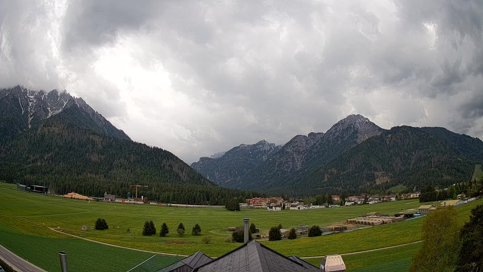 Webcam Dobbiaco Dolomiti – Vista dall’Hotel Rosengarten