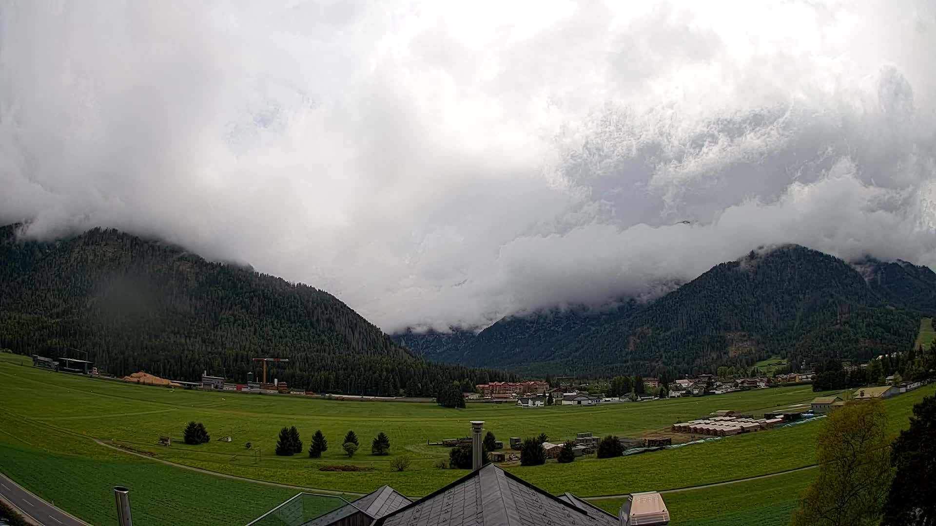 Webcam Toblach Dolomites – View from Hotel Rosengarten
