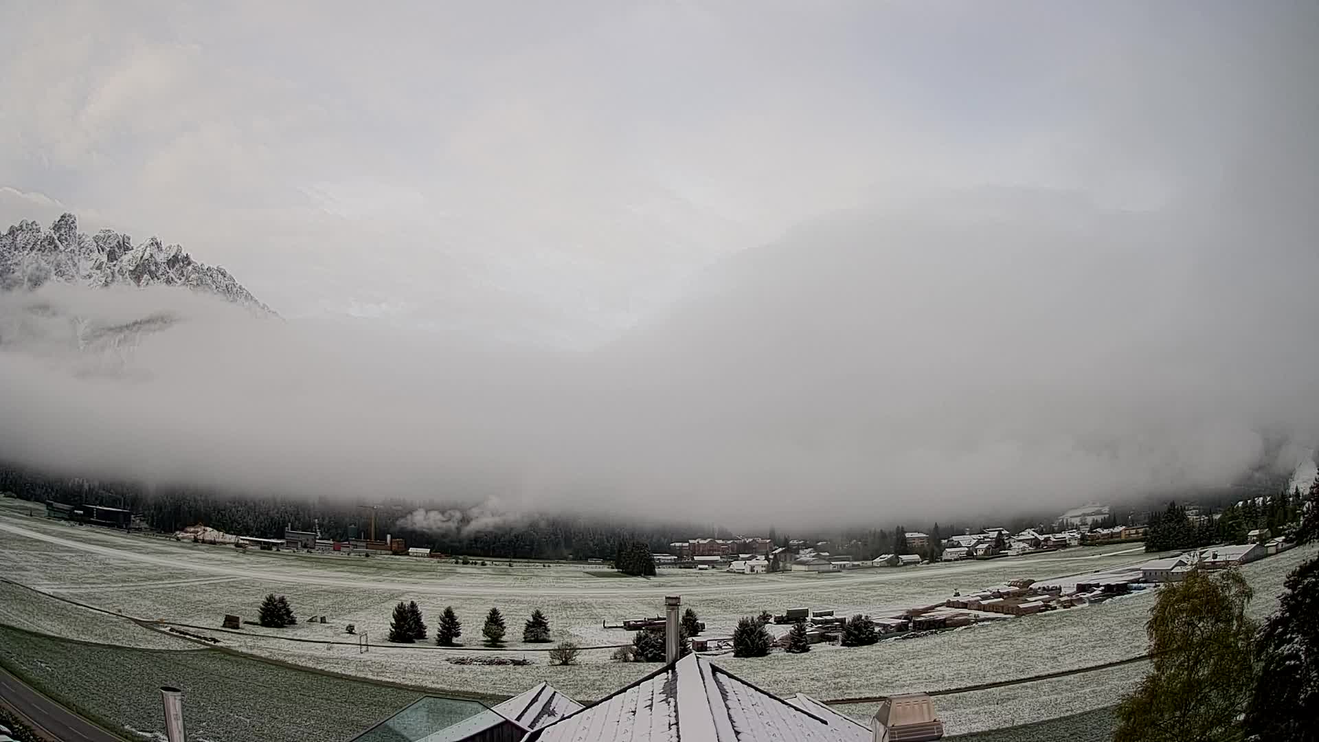 Webcam Toblach Dolomites – View from Hotel Rosengarten