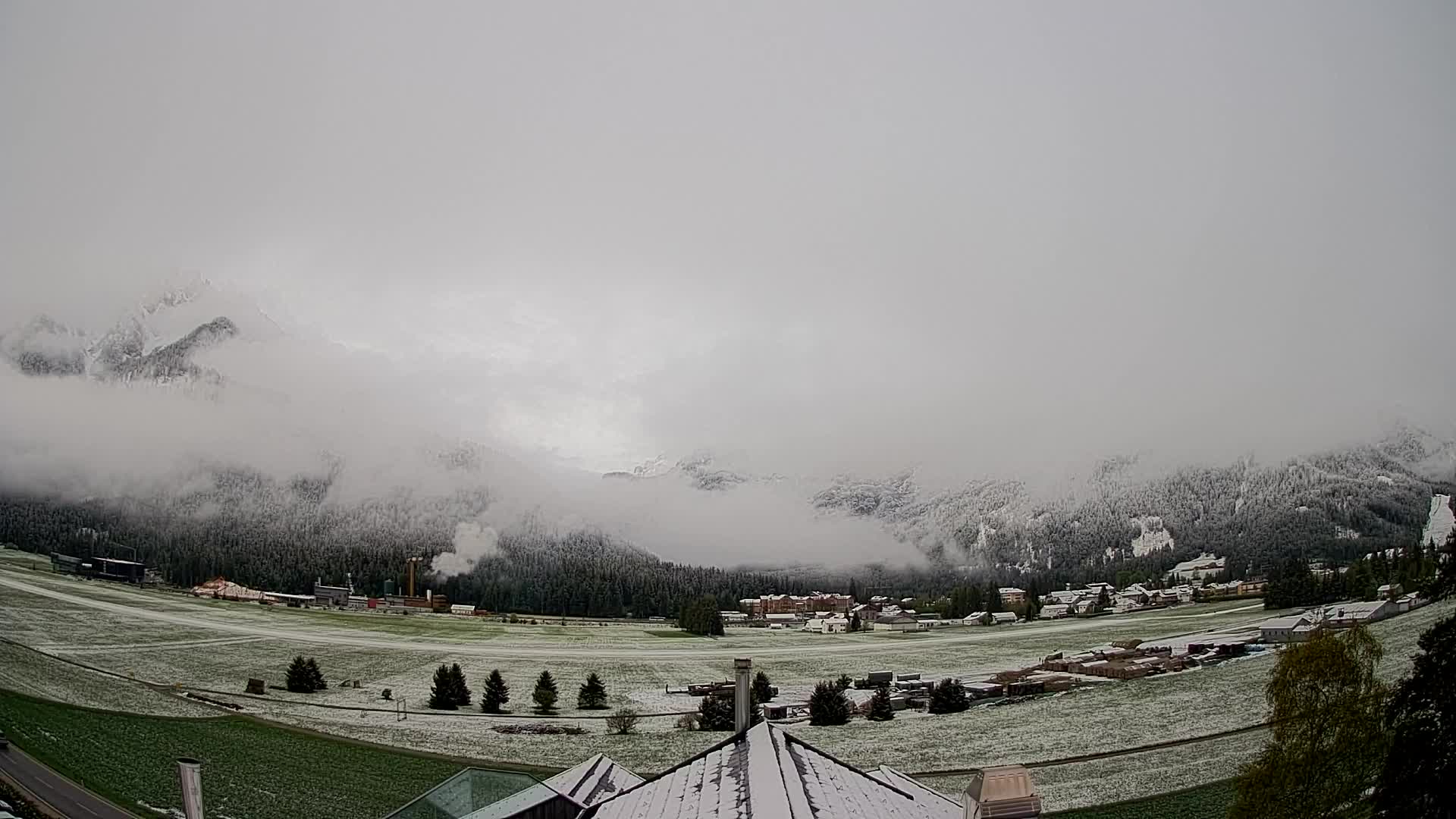 Webcam Toblach Dolomites – View from Hotel Rosengarten