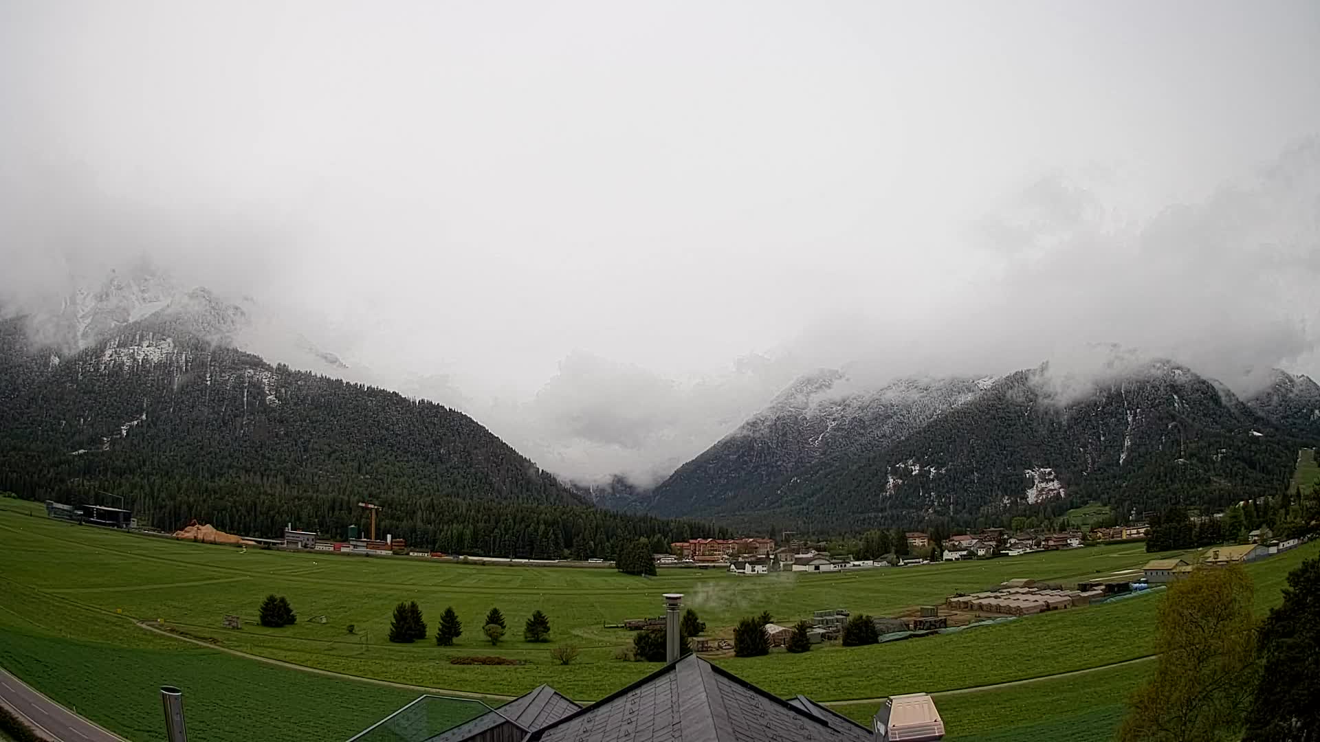 Webcam Toblach Dolomites – View from Hotel Rosengarten
