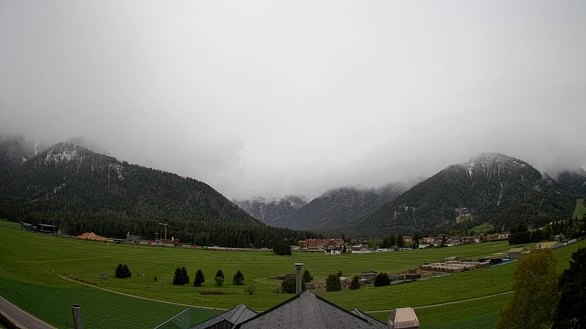 Webcam Toblach Dolomites – View from Hotel Rosengarten