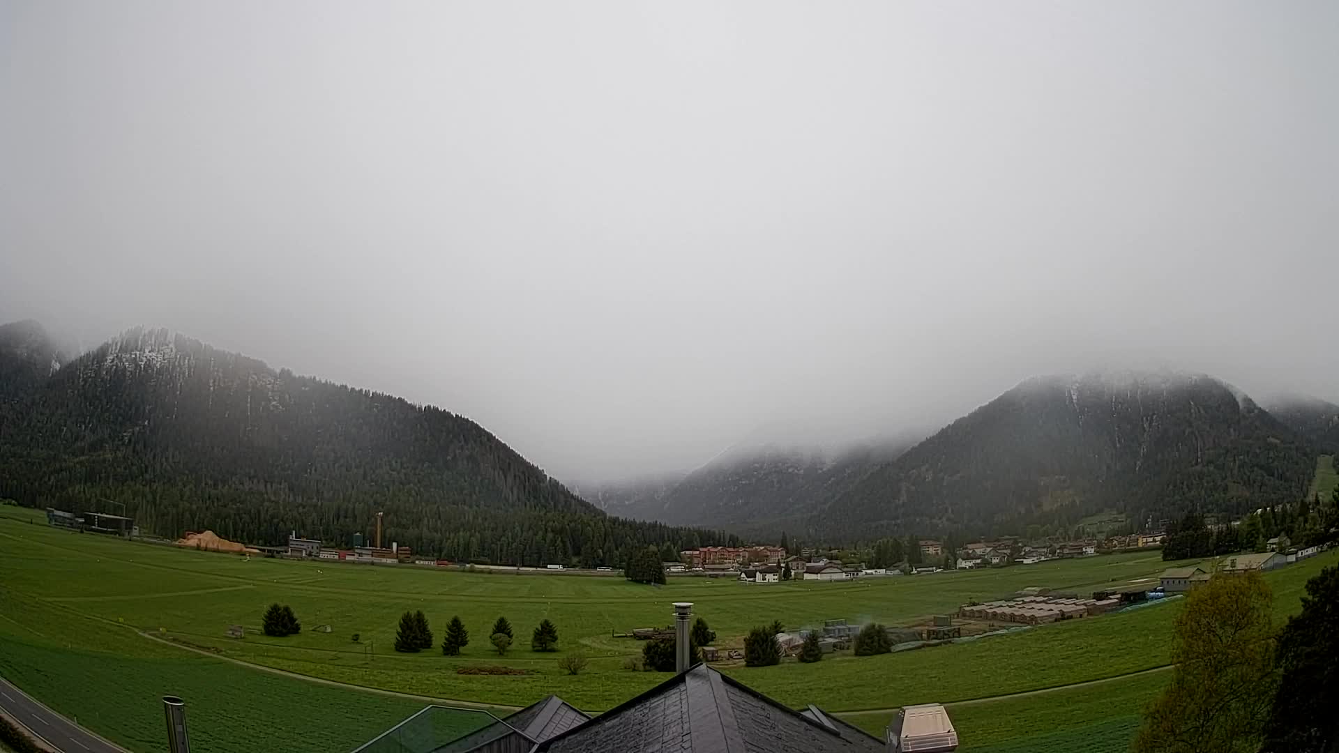 Webcam Toblach Dolomites – View from Hotel Rosengarten