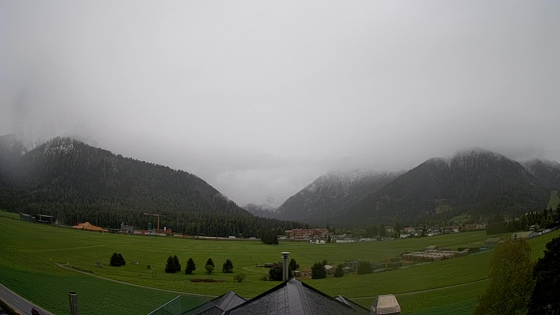 Webcam Toblach Dolomites – View from Hotel Rosengarten