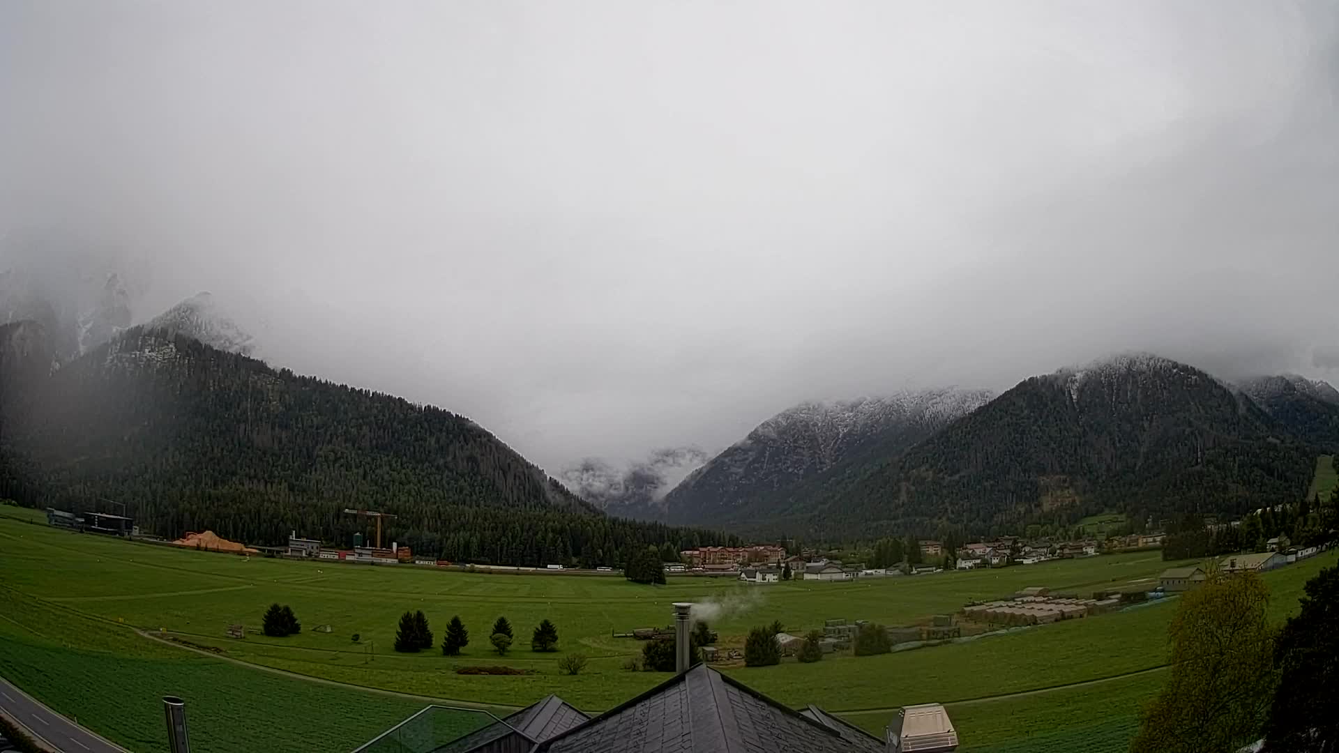 Webcam Toblach Dolomites – View from Hotel Rosengarten