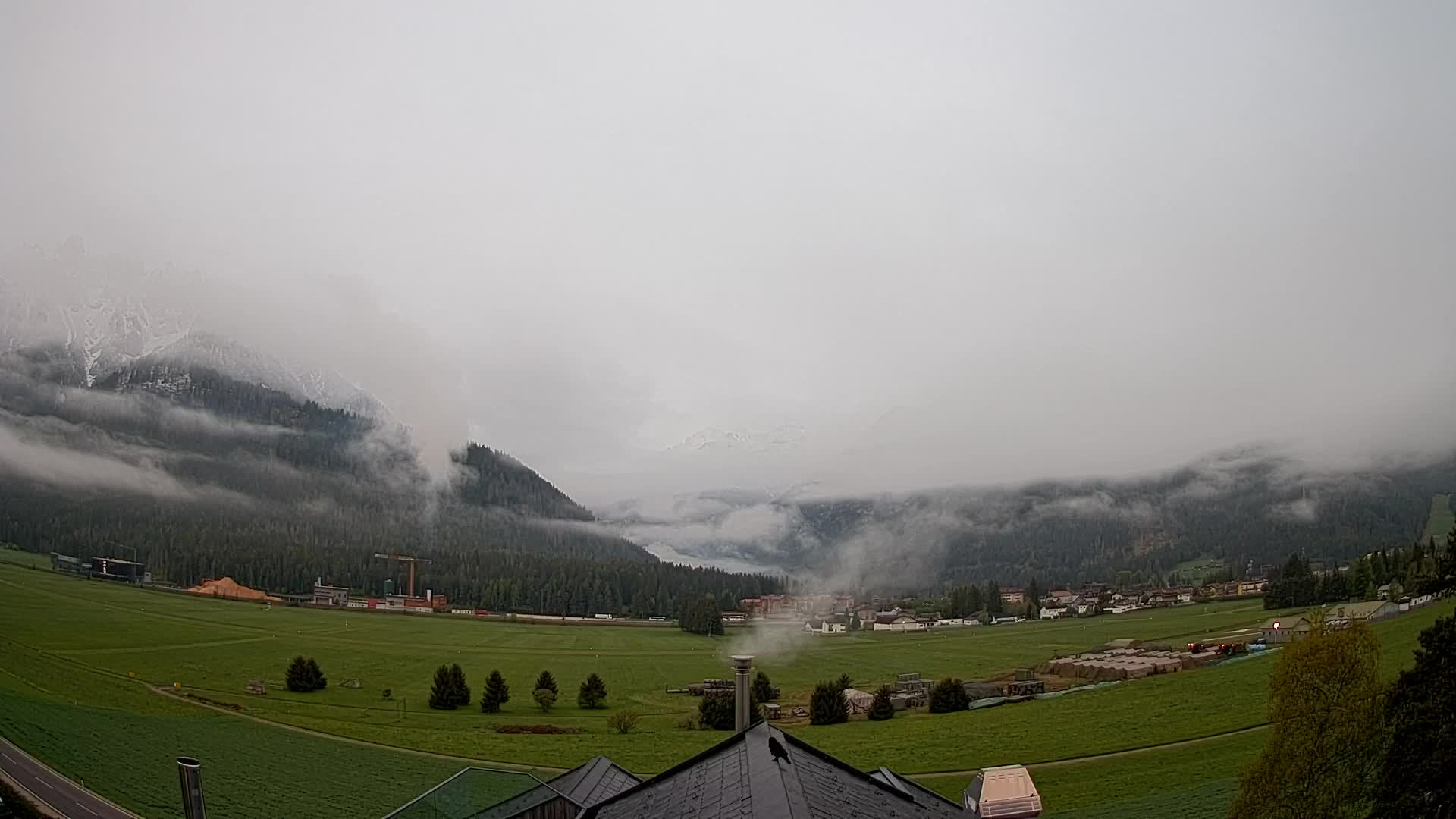 Spletna kamera Toblach Dolomiti – Pogled iz hotela Rosengarten