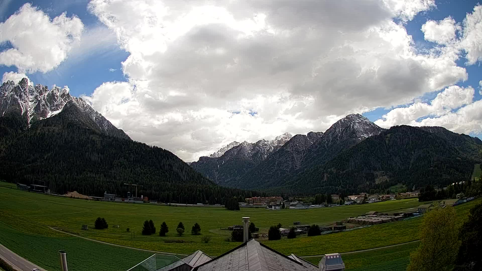 Webcam Toblach Dolomites – Vue depuis l’Hôtel Rosengarten