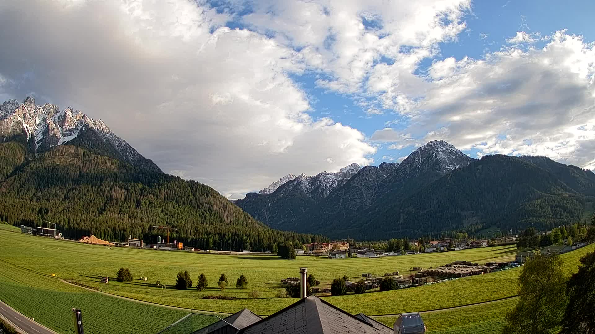 Webcam Dobbiaco Dolomiti – Vista dall’Hotel Rosengarten