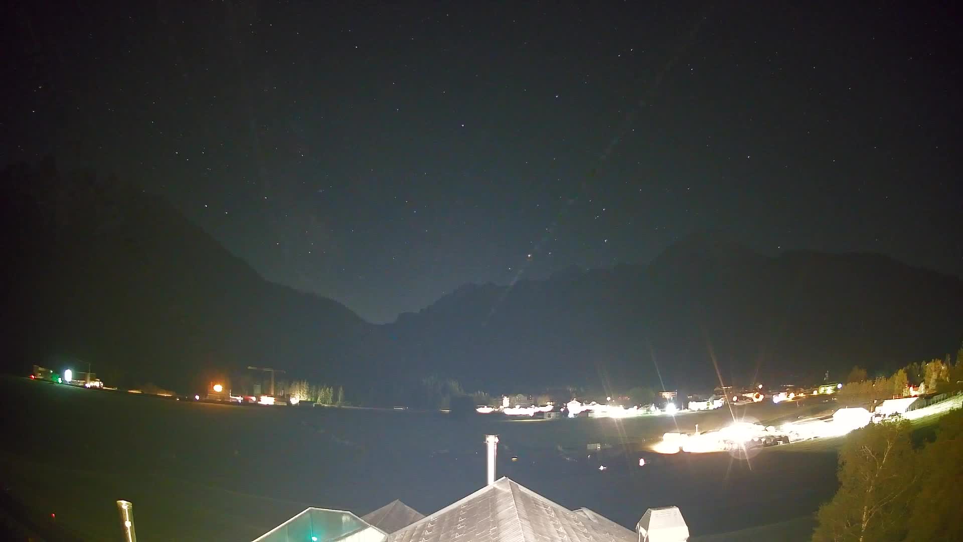 Spletna kamera Toblach Dolomiti – Pogled iz hotela Rosengarten