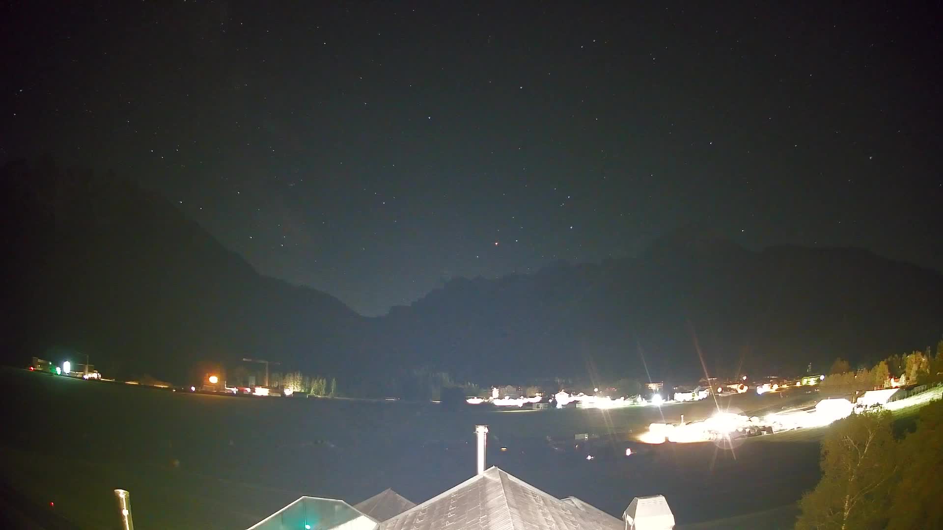 Spletna kamera Toblach Dolomiti – Pogled iz hotela Rosengarten