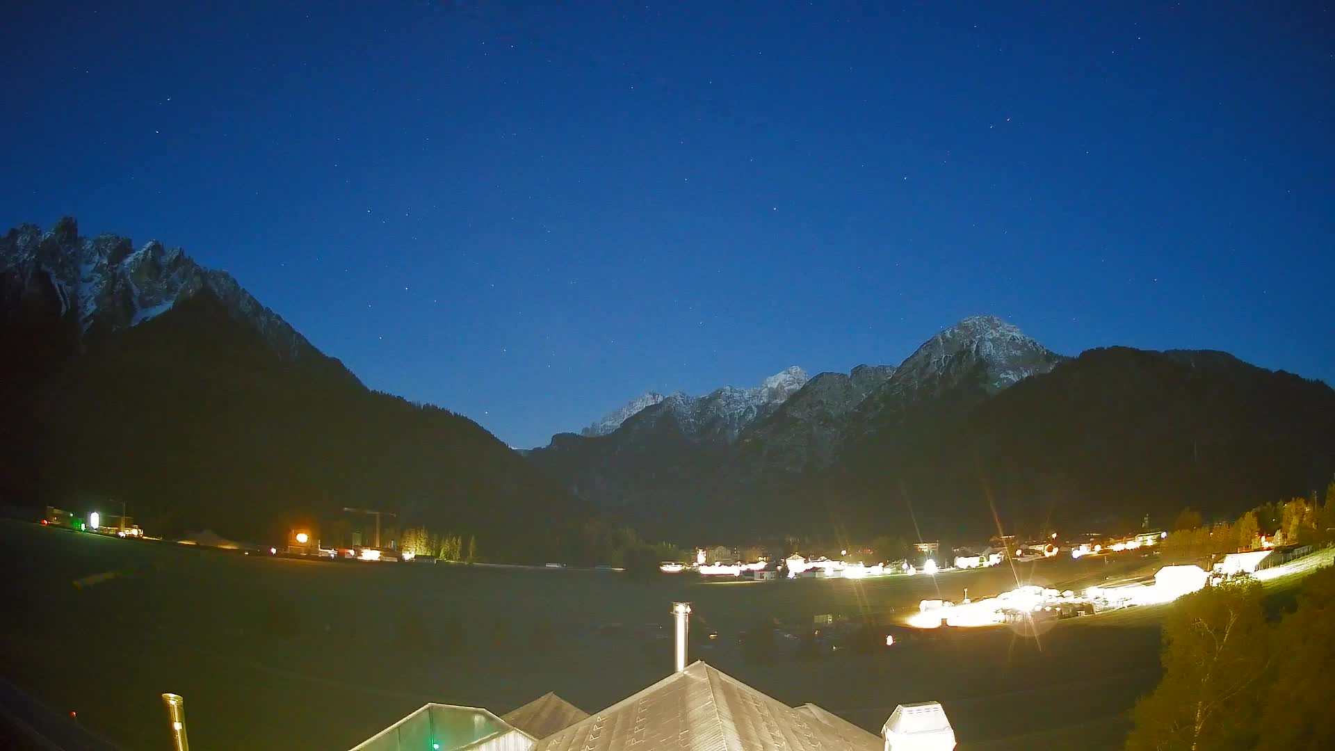 Webcam Toblach Dolomites – View from Hotel Rosengarten