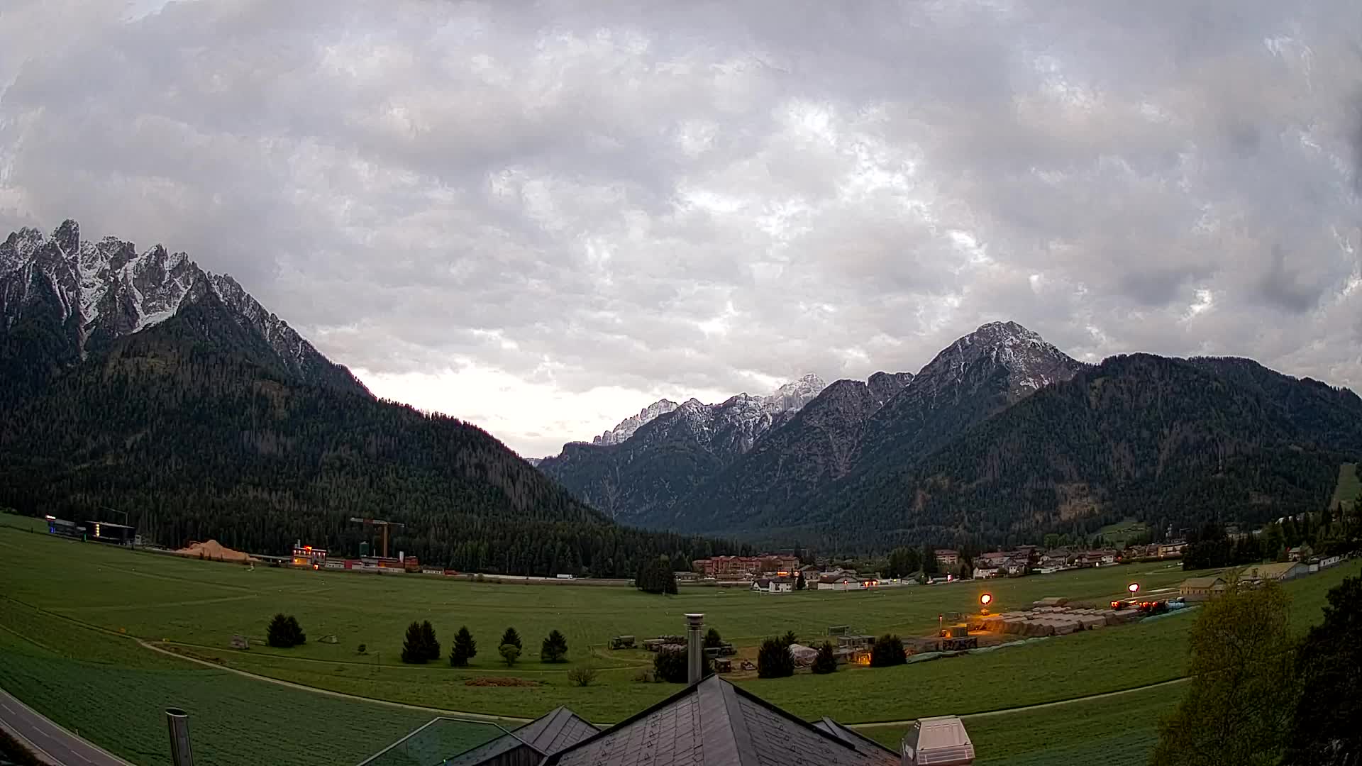 Webcam Toblach Dolomiten – Blick vom Hotel Rosengarten