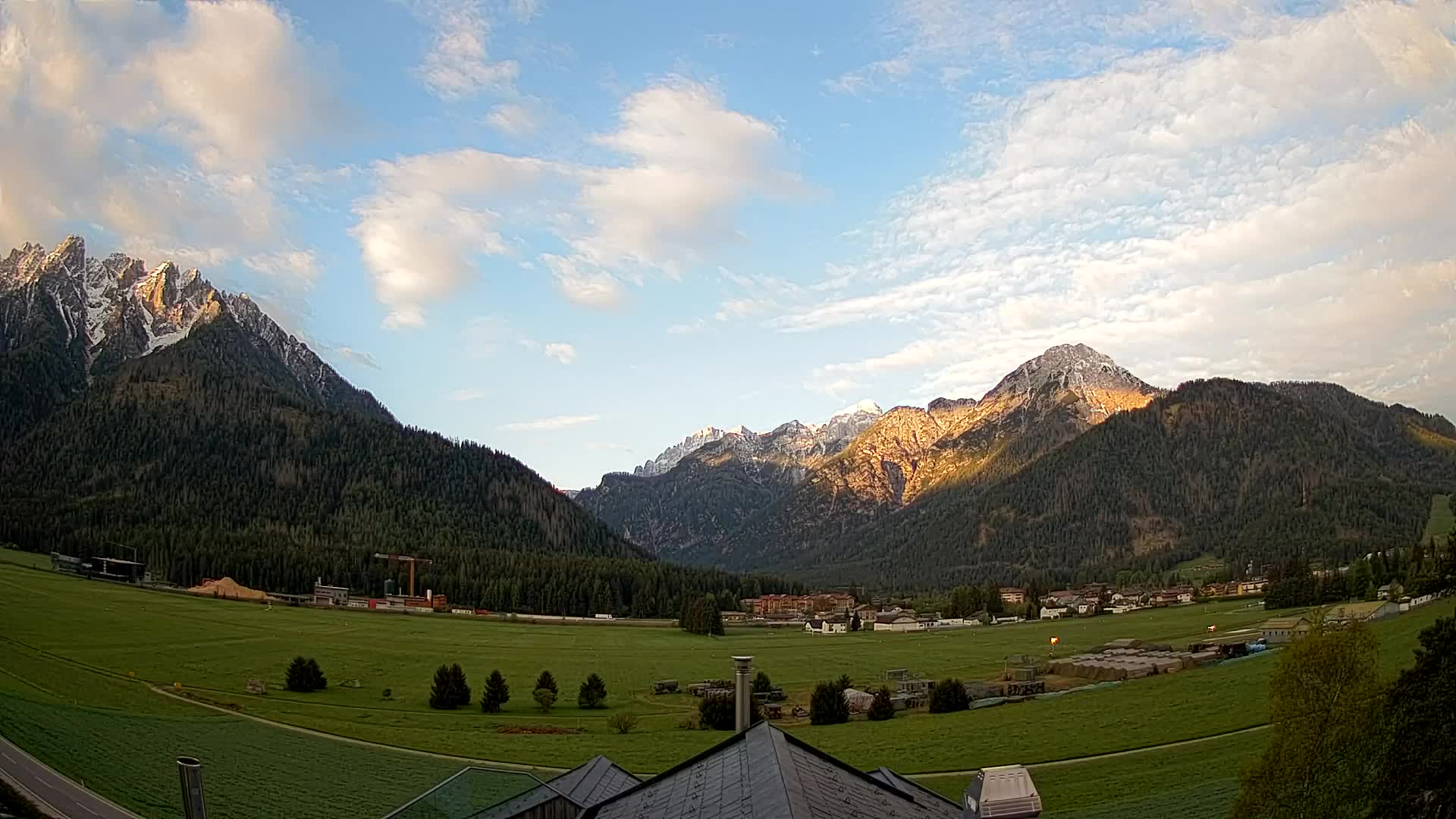 Webcam Dobbiaco Dolomiti – Vista dall’Hotel Rosengarten