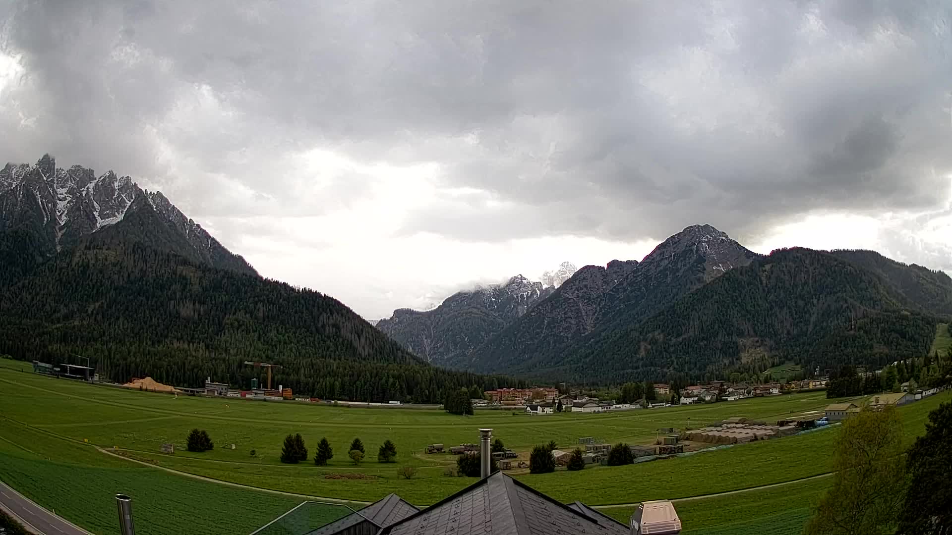 Webcam Dobbiaco Dolomiti – Vista dall’Hotel Rosengarten