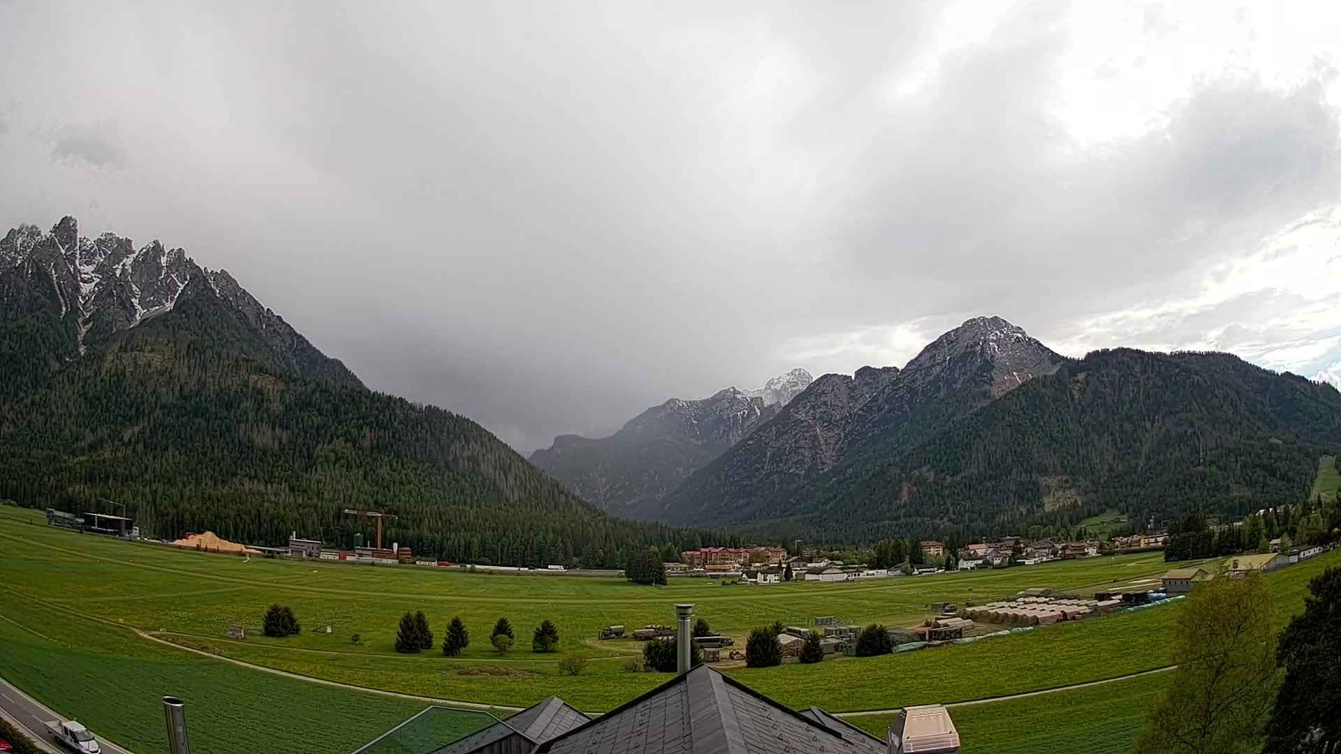 Webcam Dobbiaco Dolomiti – Vista dall’Hotel Rosengarten