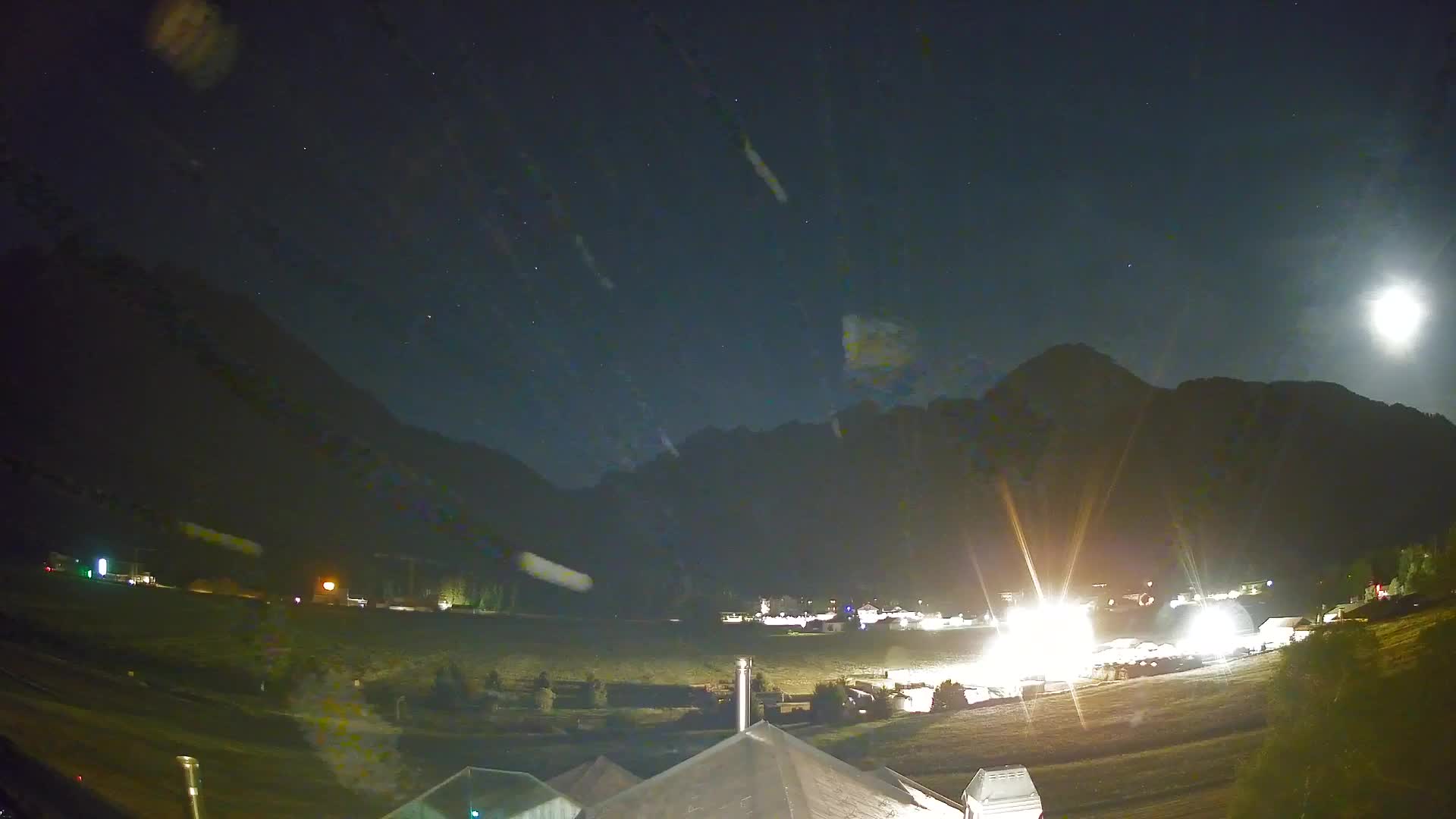 Spletna kamera Toblach Dolomiti – Pogled iz hotela Rosengarten