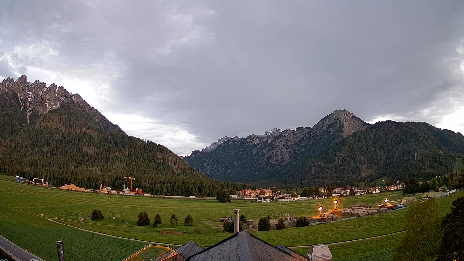 Webcam Dobbiaco Dolomiti – Vista dall’Hotel Rosengarten