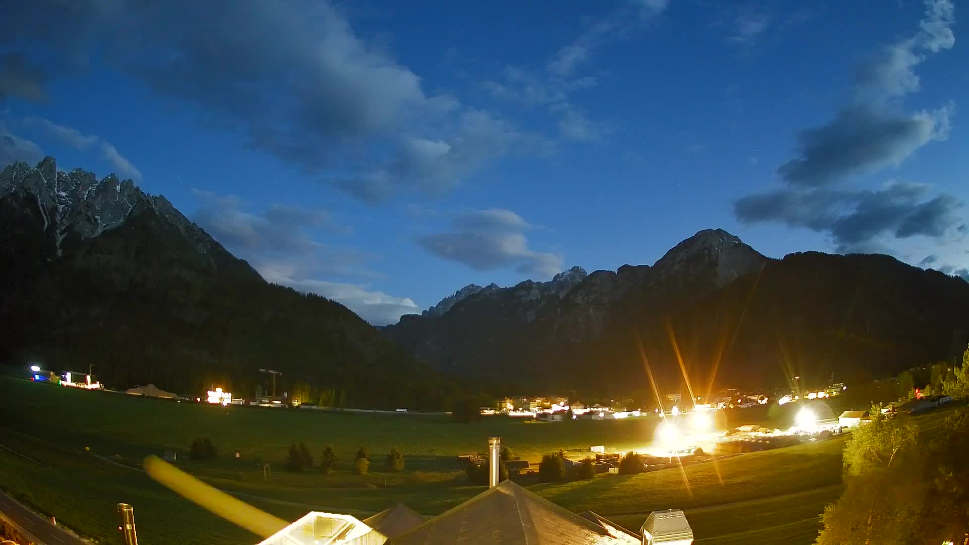 Webcam Toblach Dolomites – View from Hotel Rosengarten